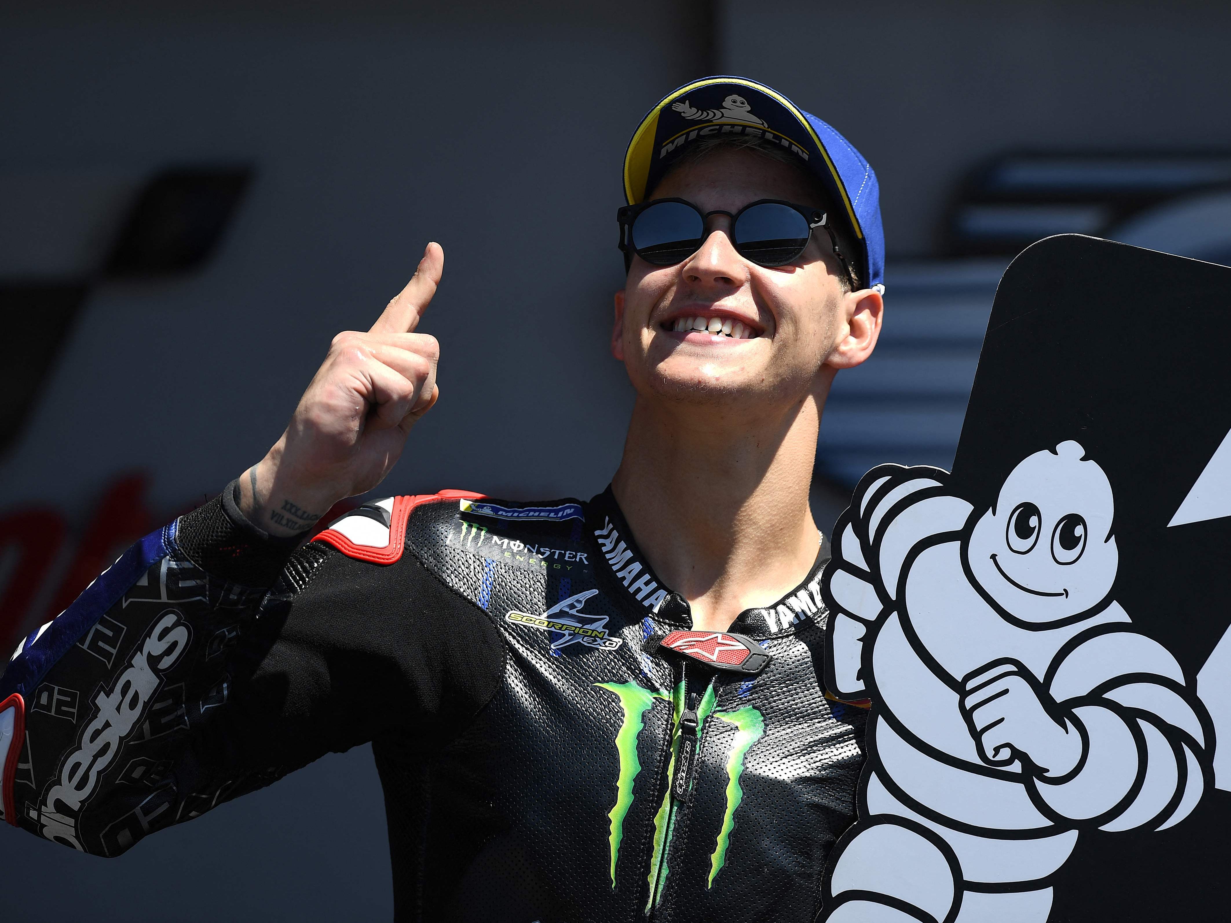 Yamaha-Pilot Fabio Quartararo hat am Sonntag den dritten Motorrad-WM-Lauf der MotoGP-Klasse in Portimao gewonnen. Yamaha-Pilot Fabio Quartararo hat am Sonntag den dritten Motorrad-WM-Lauf der MotoGP-Klasse in Portimao gewonnen.