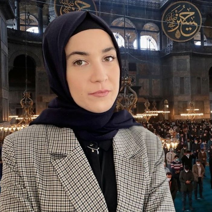 Elif Dagli, Vorsitzende der Islamischen Glaubensgemeinschaft (IGGÖ) Vorarlberg, spricht mit VOL.AT über Corona in der muslimischen Community.