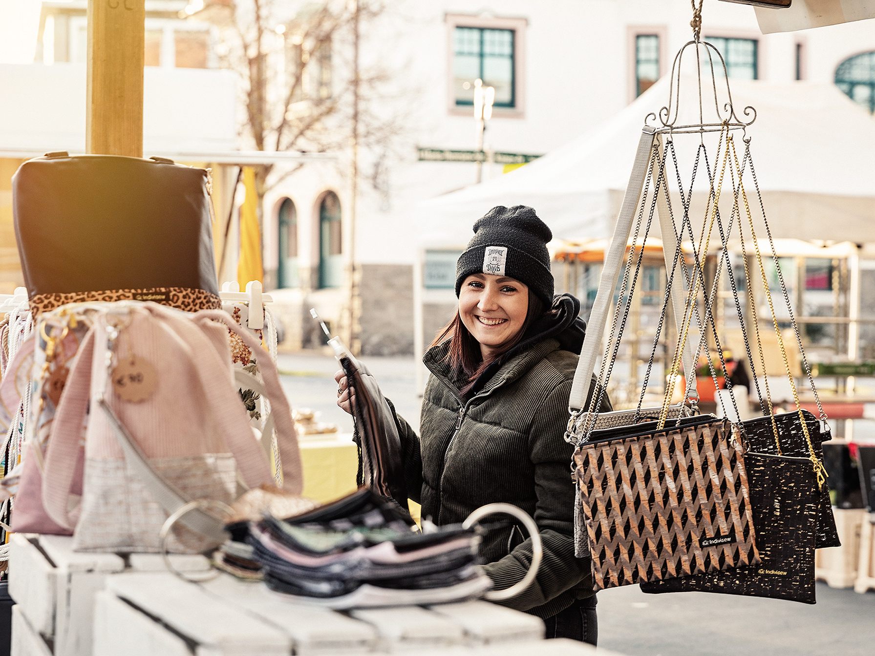 Die Reihe „Kreatives am Markt“ geht in die Verlängerung. Die Reihe „Kreatives am Markt“ geht in die Verlängerung.