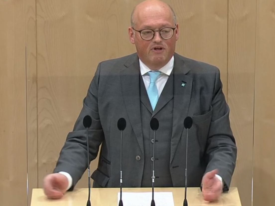 Laurenz Pöttinger von der ÖVP in der Nationalratssitzung am 22. April. Laurenz Pöttinger von der ÖVP in der Nationalratssitzung am 22. April.