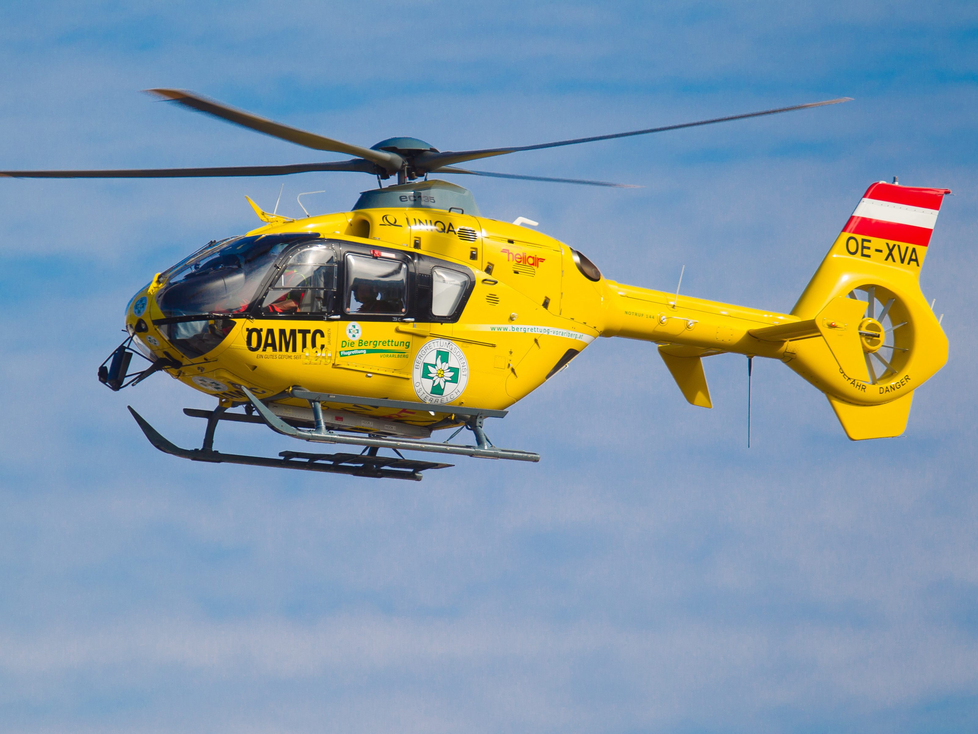 Mit dem Hubschrauber ins Krankenhaus geflogen