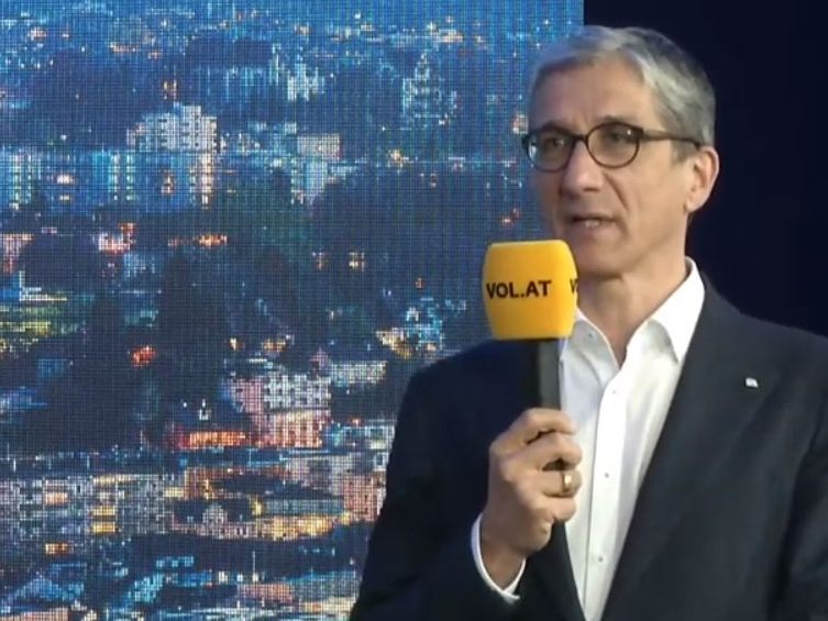 Der neue Bregenzer Stadtamtsdirektor Florian Bachmayr-Heyda war zu Gast in "Vorarlberg LIVE". Der neue Bregenzer Stadtamtsdirektor Florian Bachmayr-Heyda war zu Gast in "Vorarlberg LIVE".