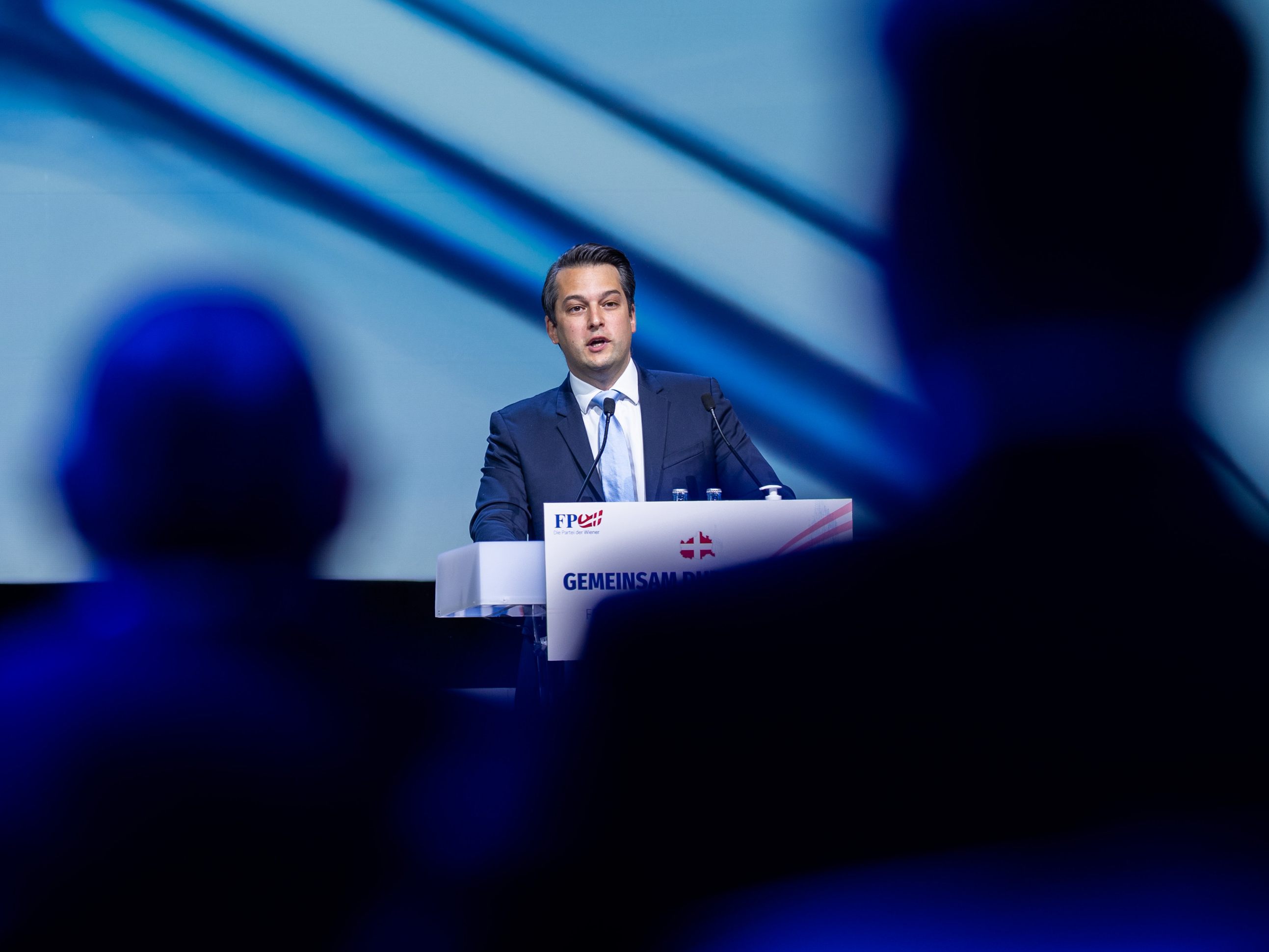 Dominik Nepp wurde zum Wiener FPÖ-Chef gewählt. Dominik Nepp wurde zum Wiener FPÖ-Chef gewählt.