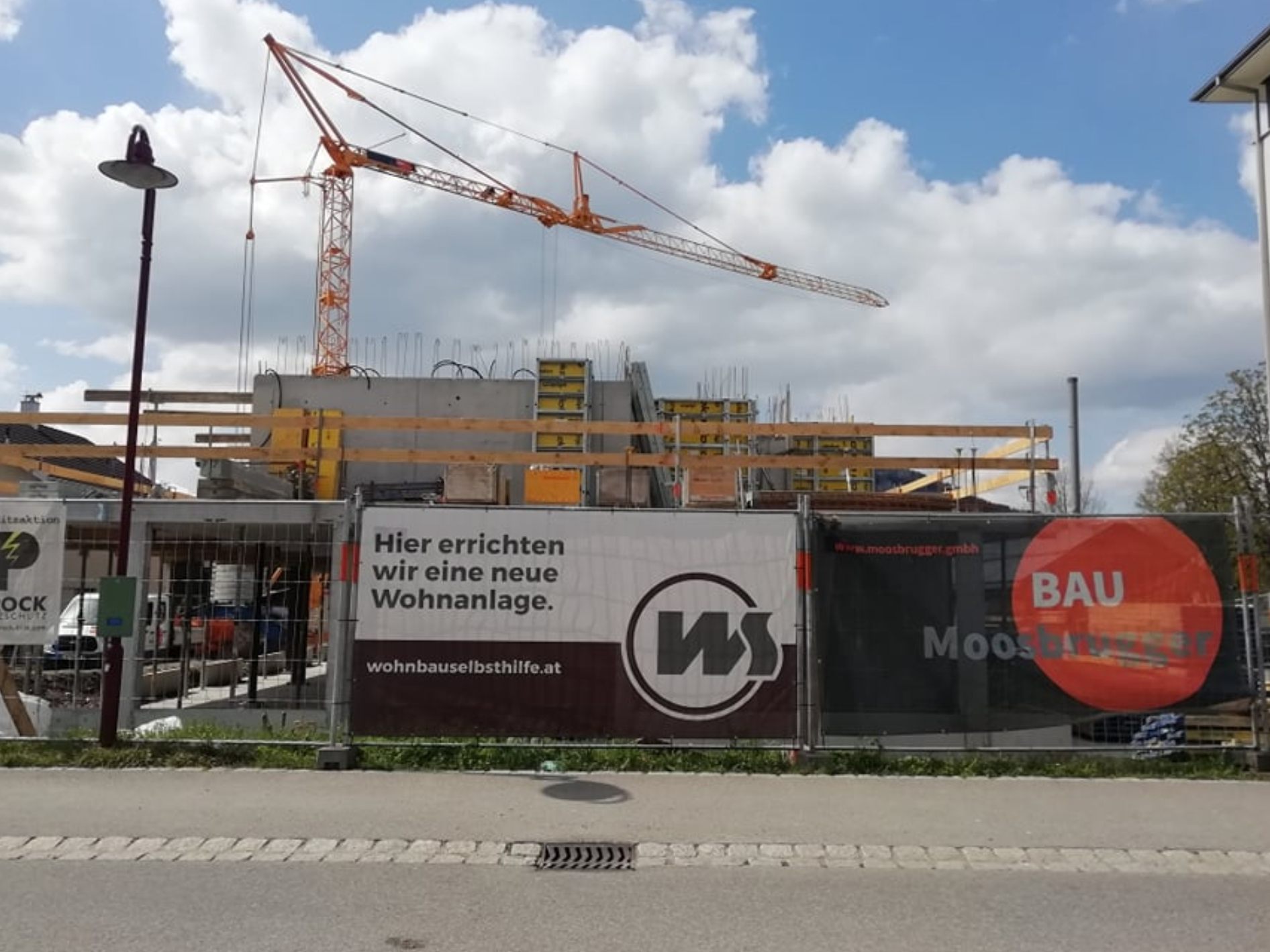 In der Hans-Berchtold Straße entsteht eine neue Wohnanlage