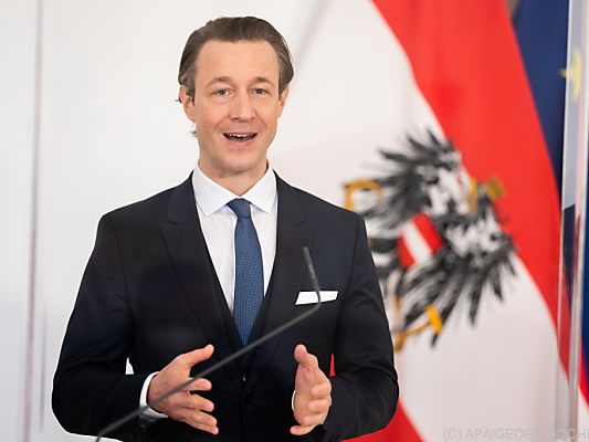 Opposition bringt gegen Blümel Ministeranklage ein Opposition bringt gegen Blümel Ministeranklage ein