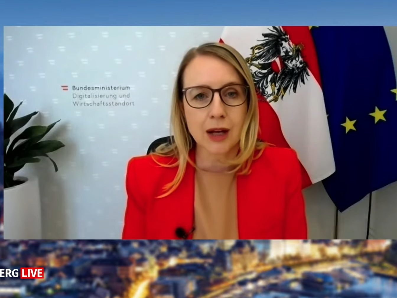 Ministerin Schramböck bei "Vorarlberg LIVE" Ministerin Schramböck bei "Vorarlberg LIVE"