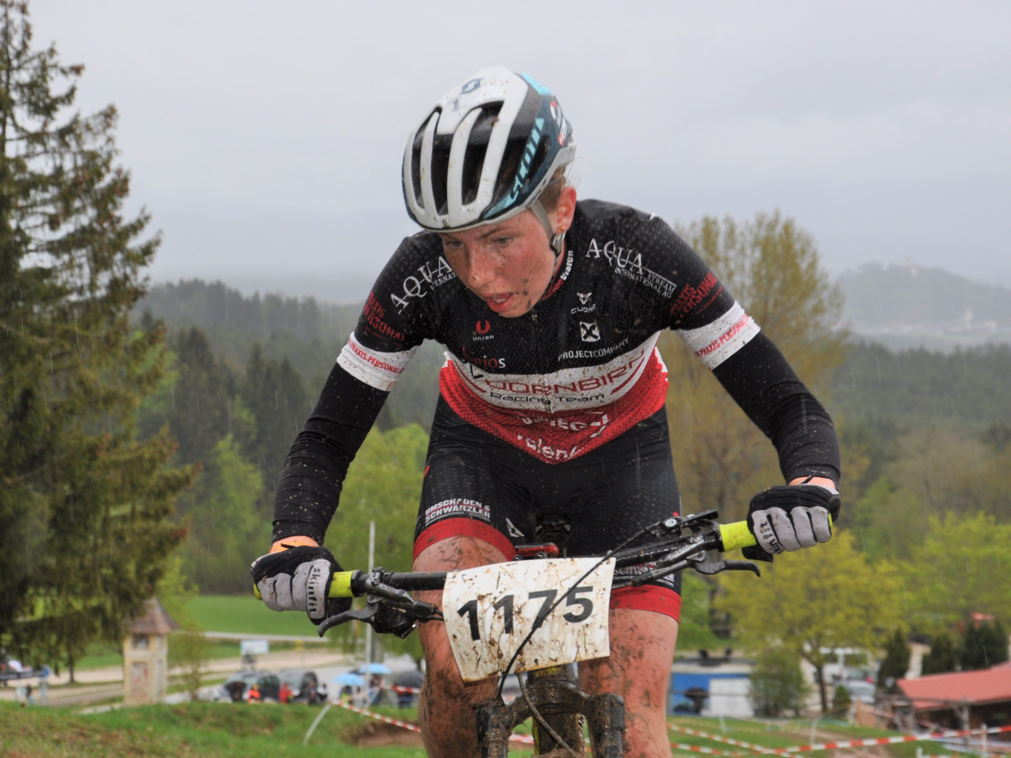Lisa Feurstein holte sich in der Kategorie U17 überragend den Sieg. Lisa Feurstein holte sich in der Kategorie U17 überragend den Sieg.