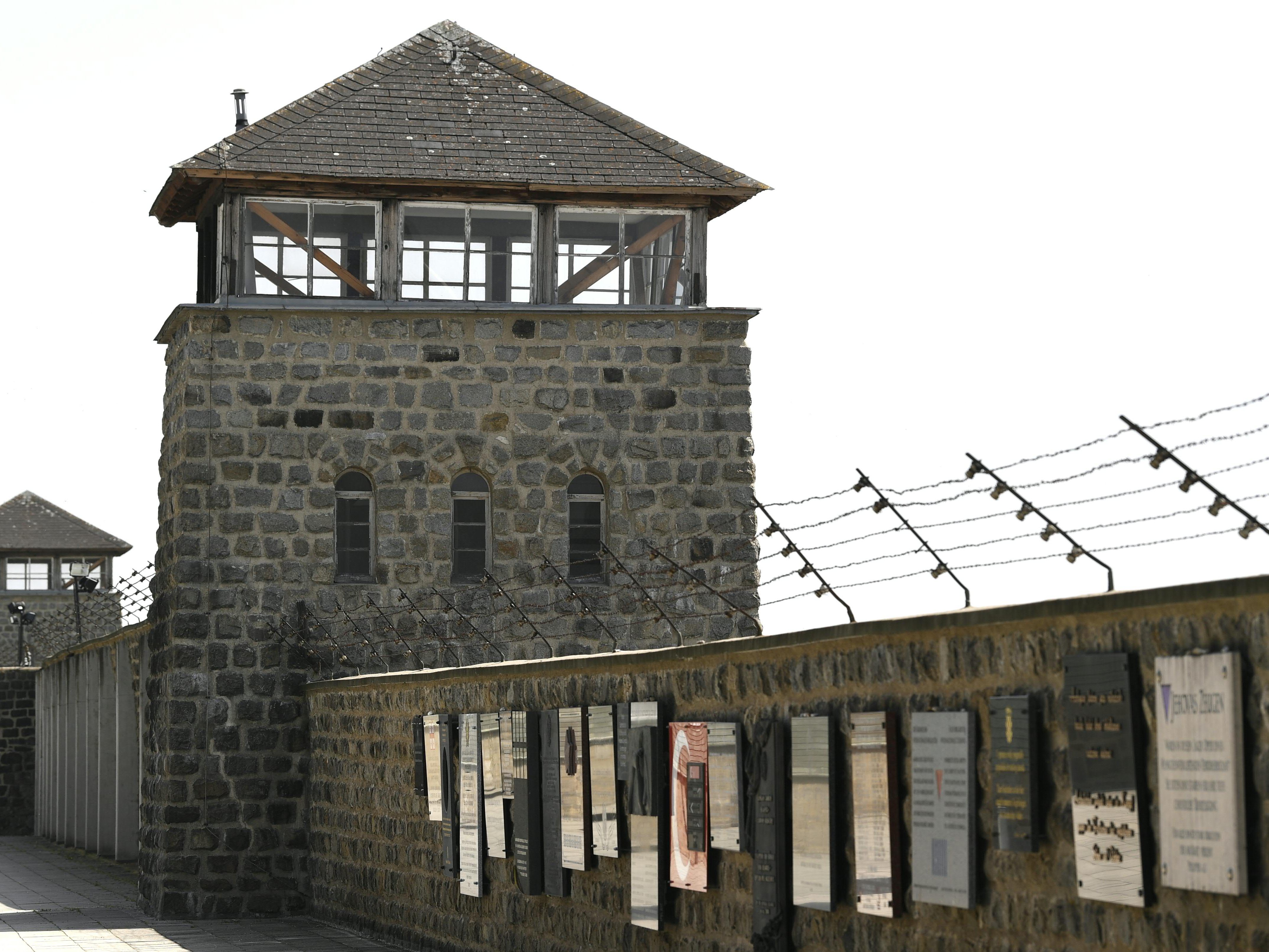 Am heutigen Sonntag findet die Gedenkveranstaltung statt. Am heutigen Sonntag findet die Gedenkveranstaltung statt.
