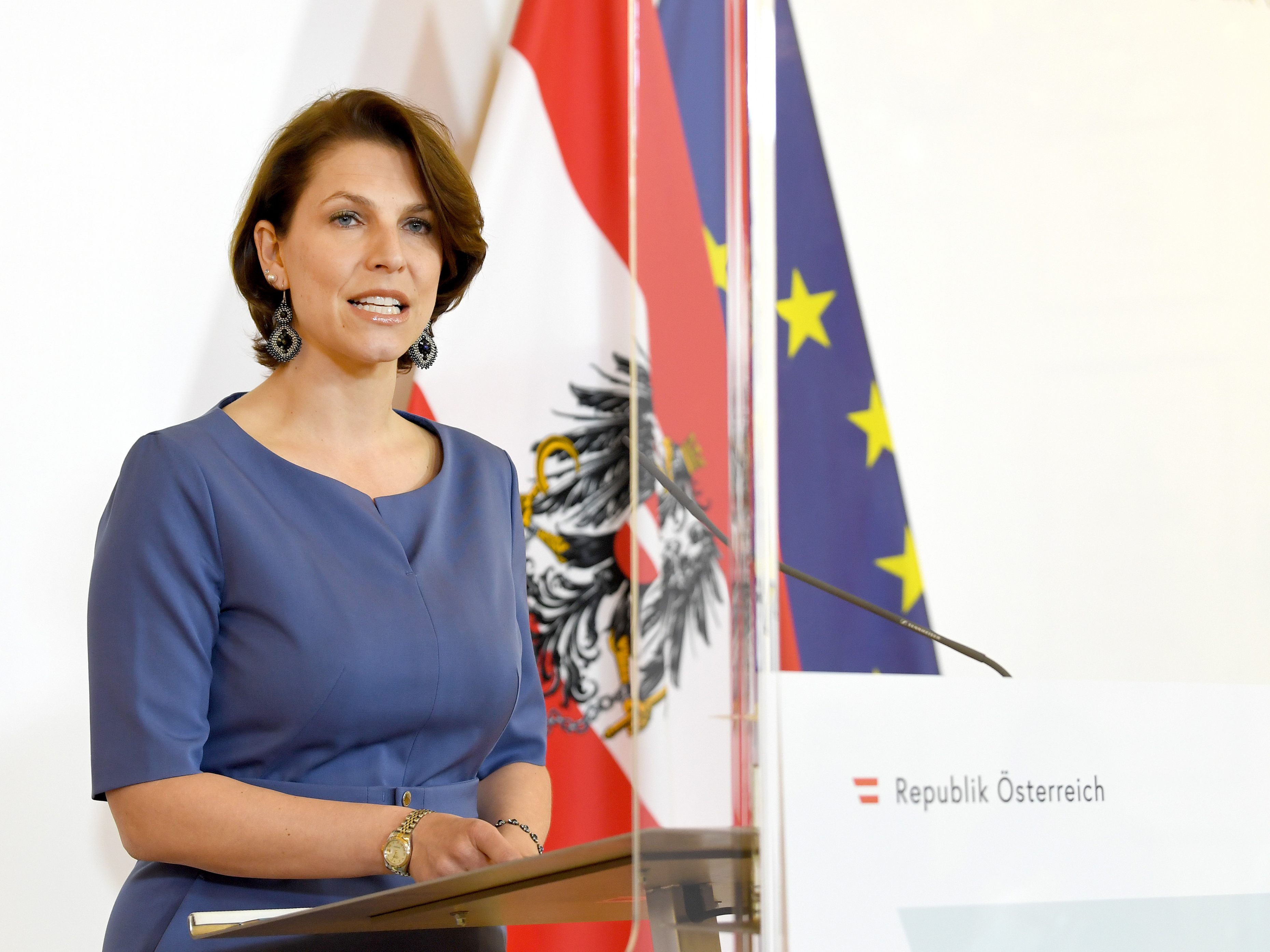Ministerin ruft zur Teilnahme an EU-Zukunftskonferenz auf. Ministerin ruft zur Teilnahme an EU-Zukunftskonferenz auf.