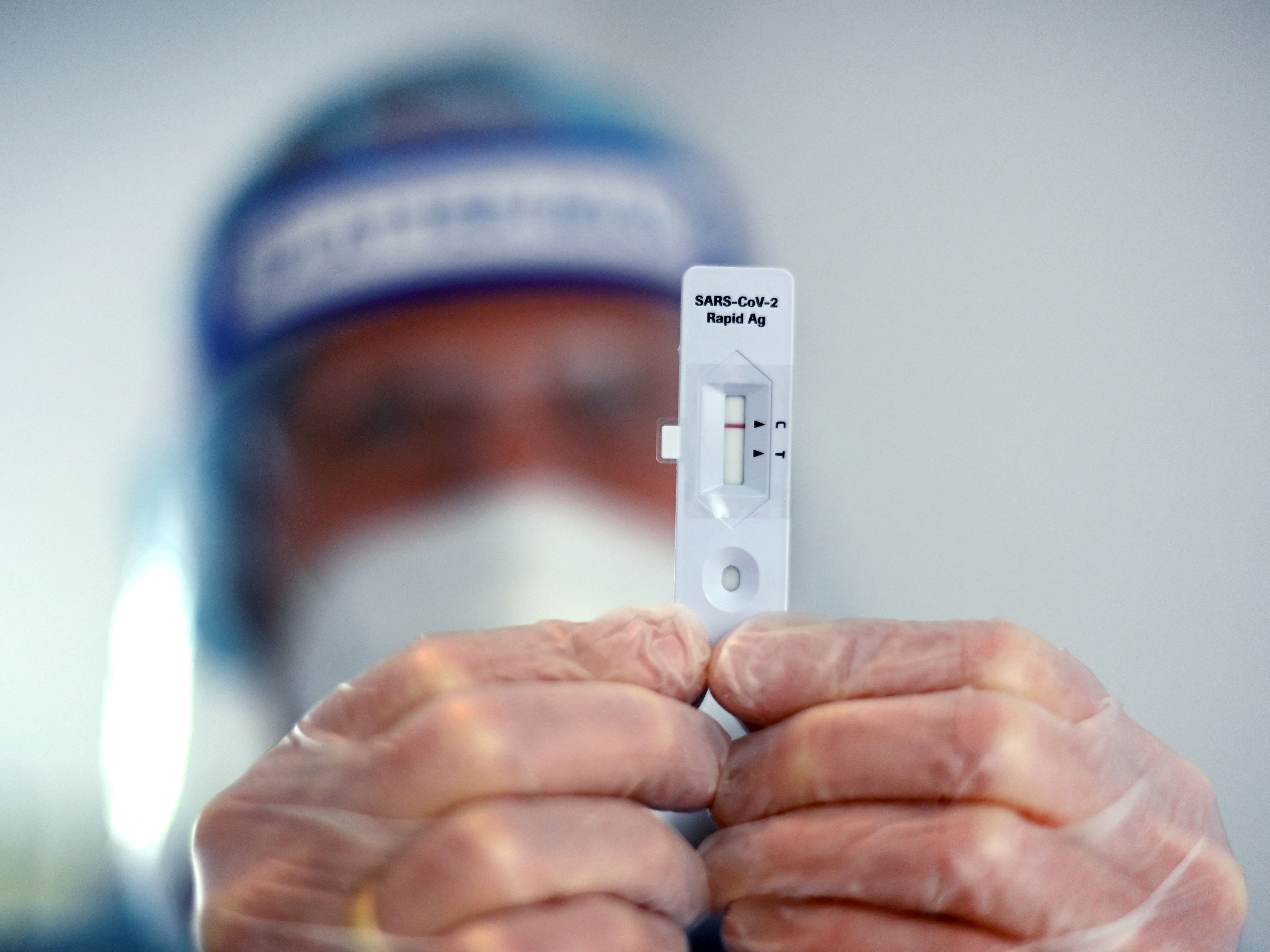 In Vorarlberg sind derzeit 985 Personen aktiv positiv mit dem Coronavirus infiziert.