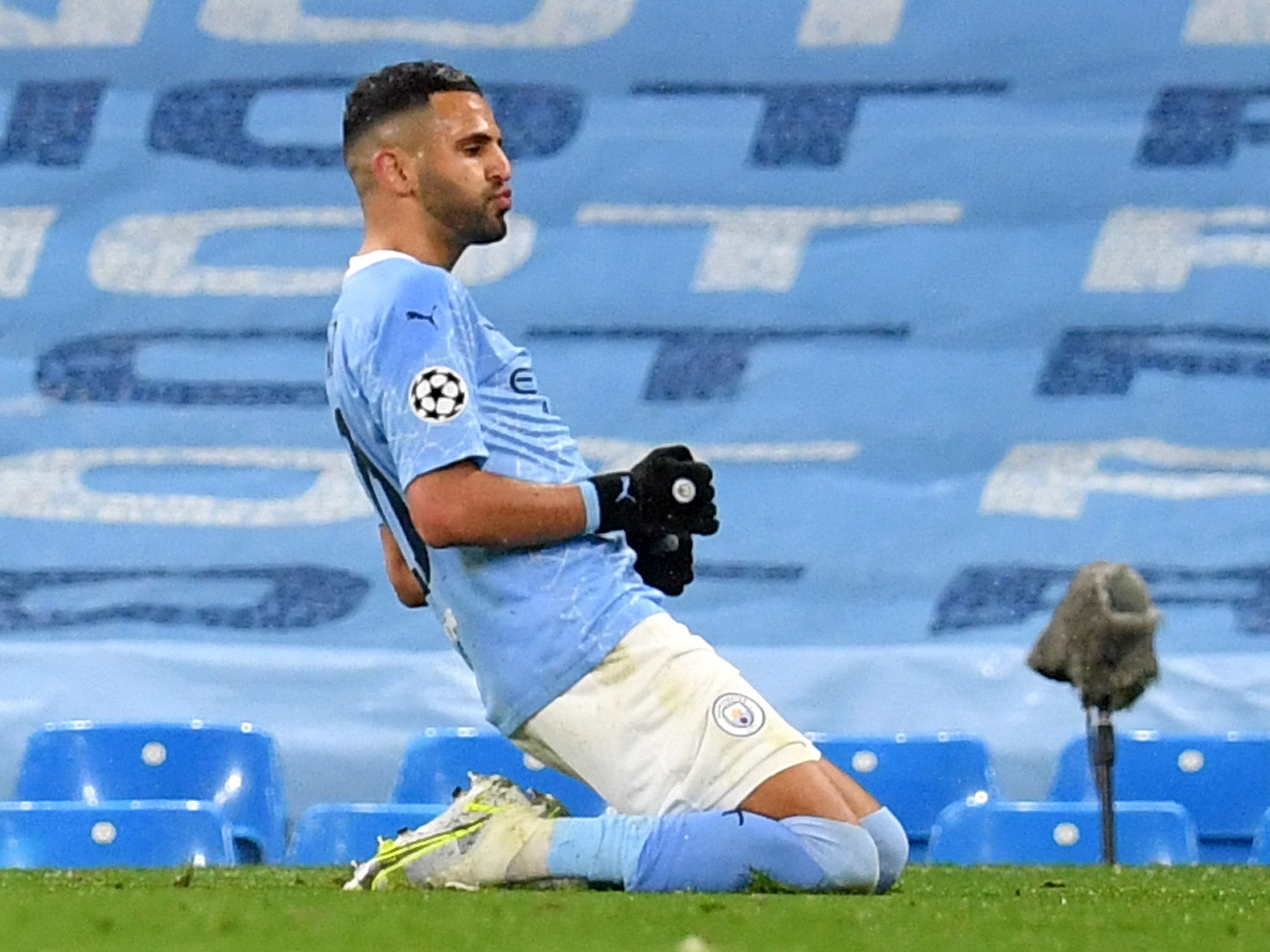 Mahrez war am heutigen Abend mit zwei Treffern der Garant für den Finaleinzug. Mahrez war am heutigen Abend mit zwei Treffern der Garant für den Finaleinzug.