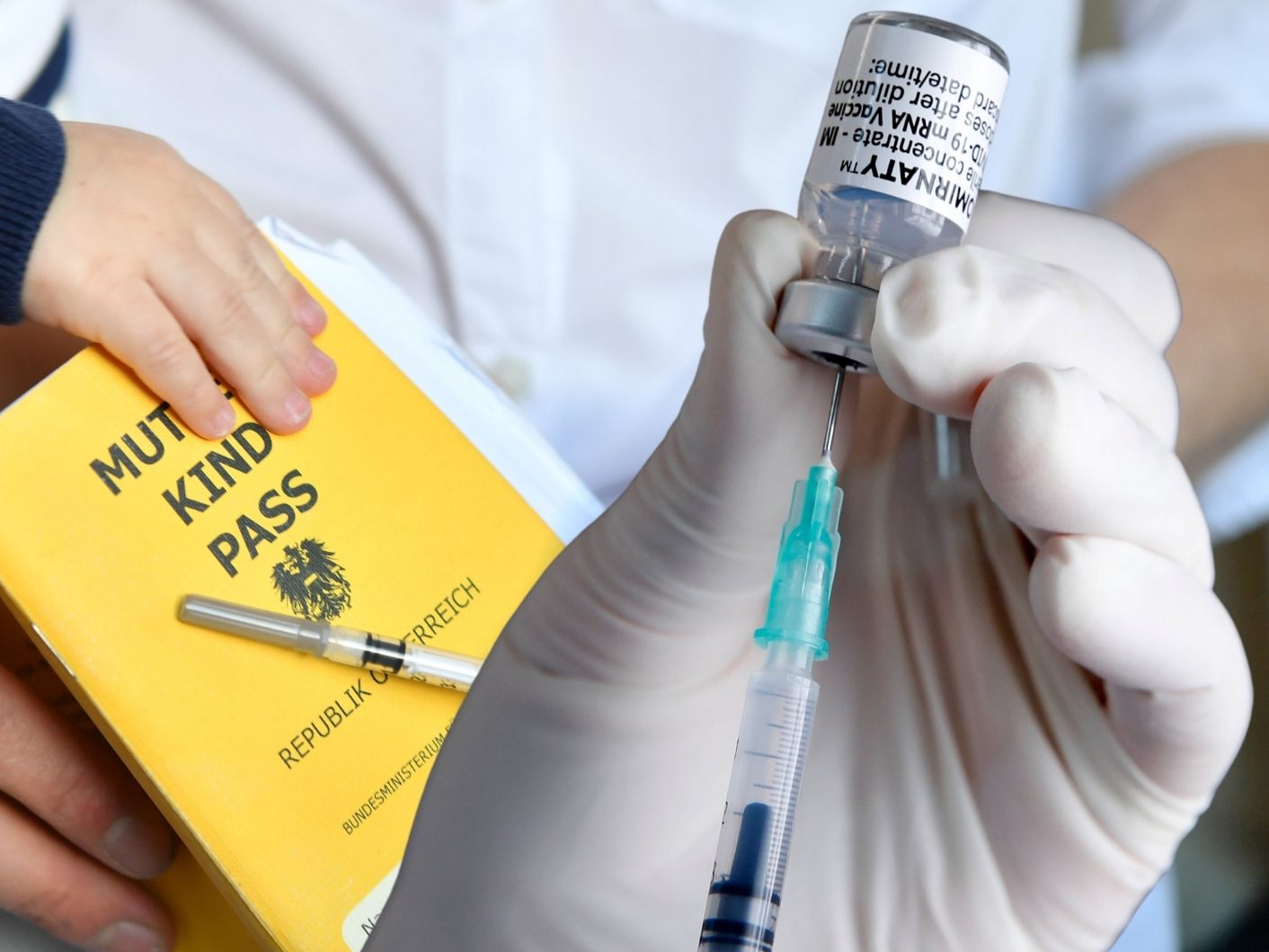 Der Corona-Impfstoff von Biontech/Pfizer schützt auch Kinder zwischen zwölf und 15 Jahren sicher vor einer Covid-19-Erkrankung.