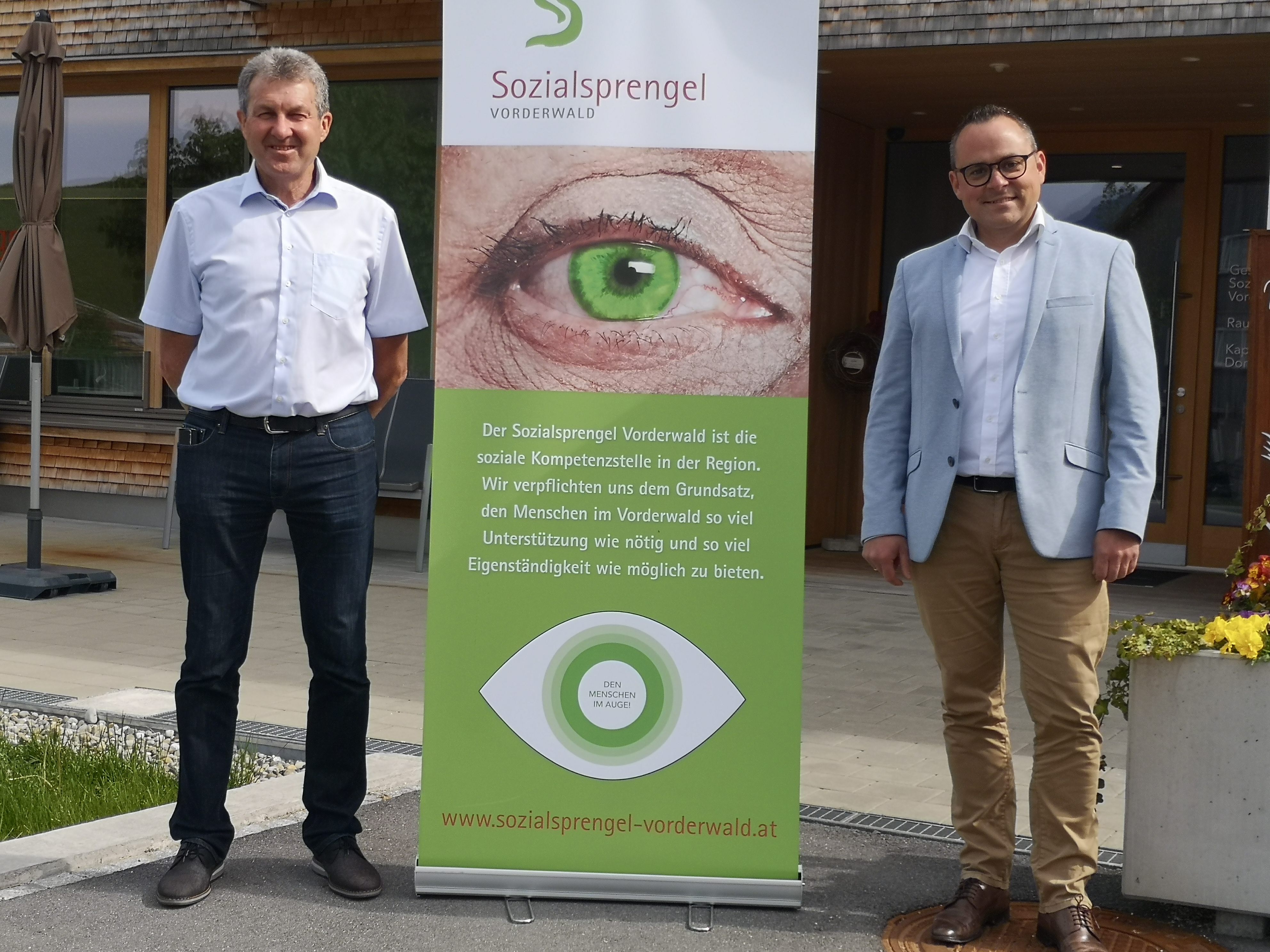 Ein starkes Team leitet den Sozialsprengel Vorderwald: Obmann Gebhard Bechter und Geschäftsführer Bernd Schuster.