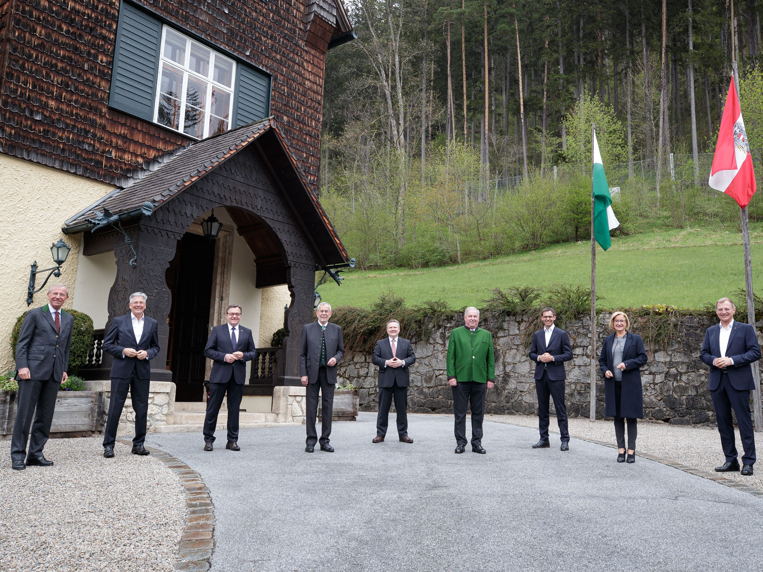 Die LAndeshauptleute anlässlich eines Treffens im Rahmen der LH-Konferenz in Mürzsteg.