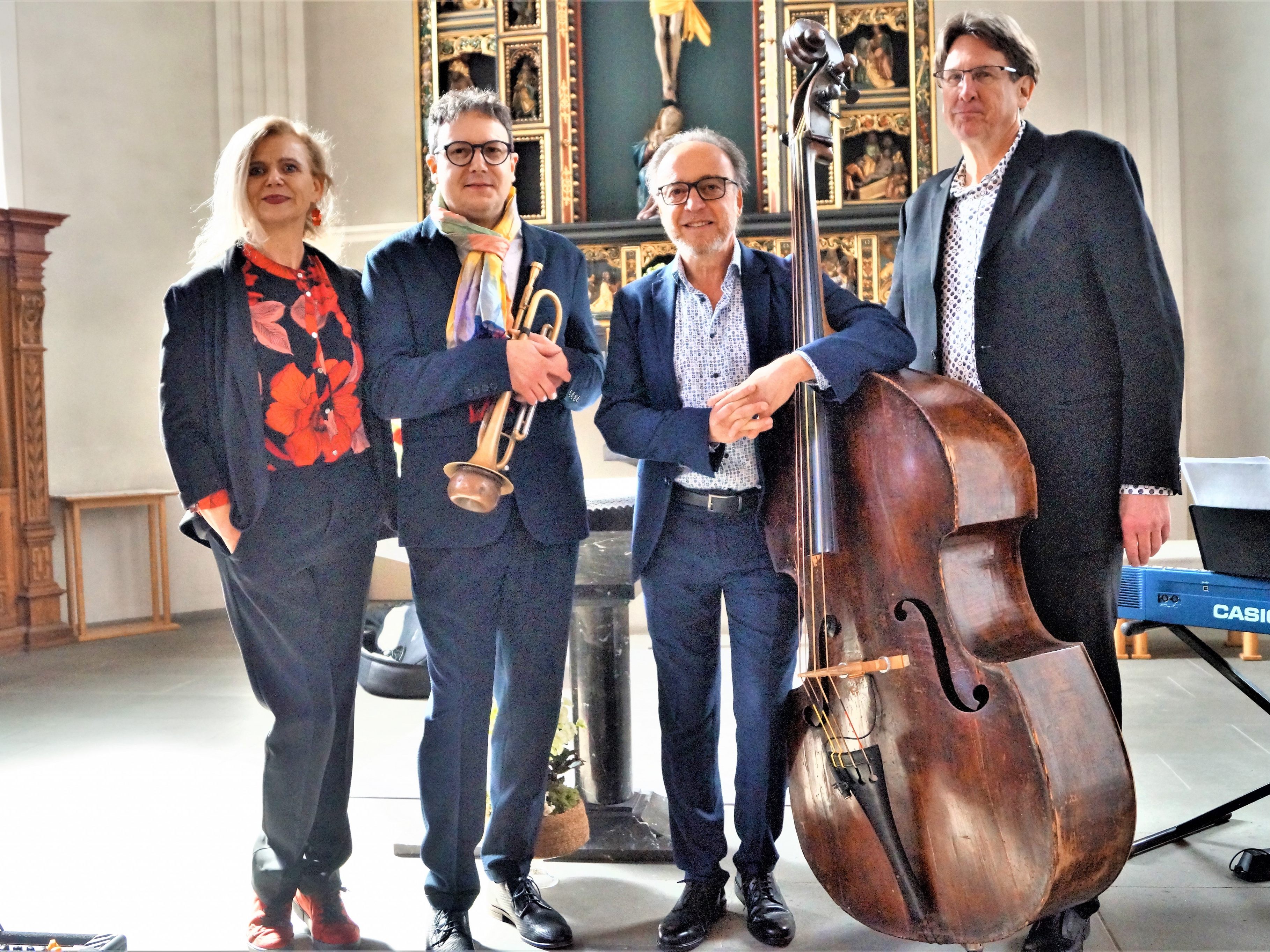 Jazzmusik-Trio mit Renate Bauer Jazzmusik-Trio mit Renate Bauer