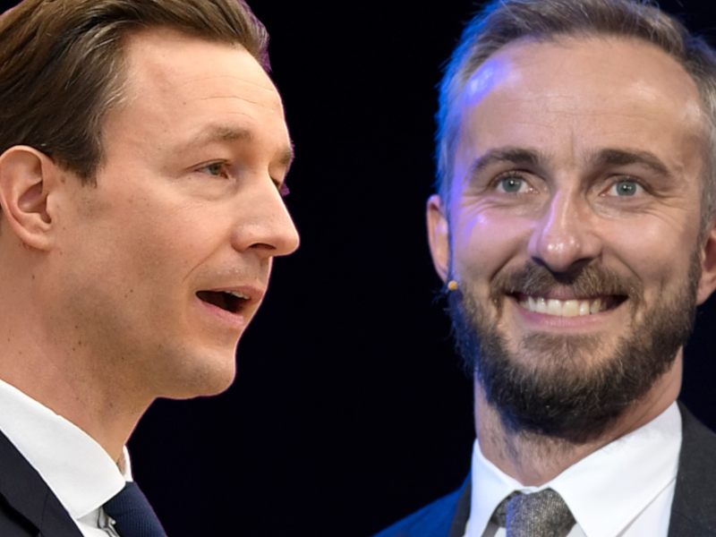 Böhmermann gibt Blümel auf Twitter den Tipp zurückzutreten