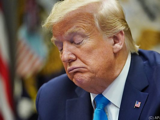 Trump bleibt gesperrt bei Facebook Trump bleibt gesperrt bei Facebook