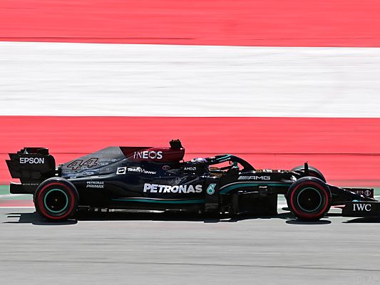 Hamilton blieb diesmal vor seinem Red-Bull-Rivalen Hamilton blieb diesmal vor seinem Red-Bull-Rivalen