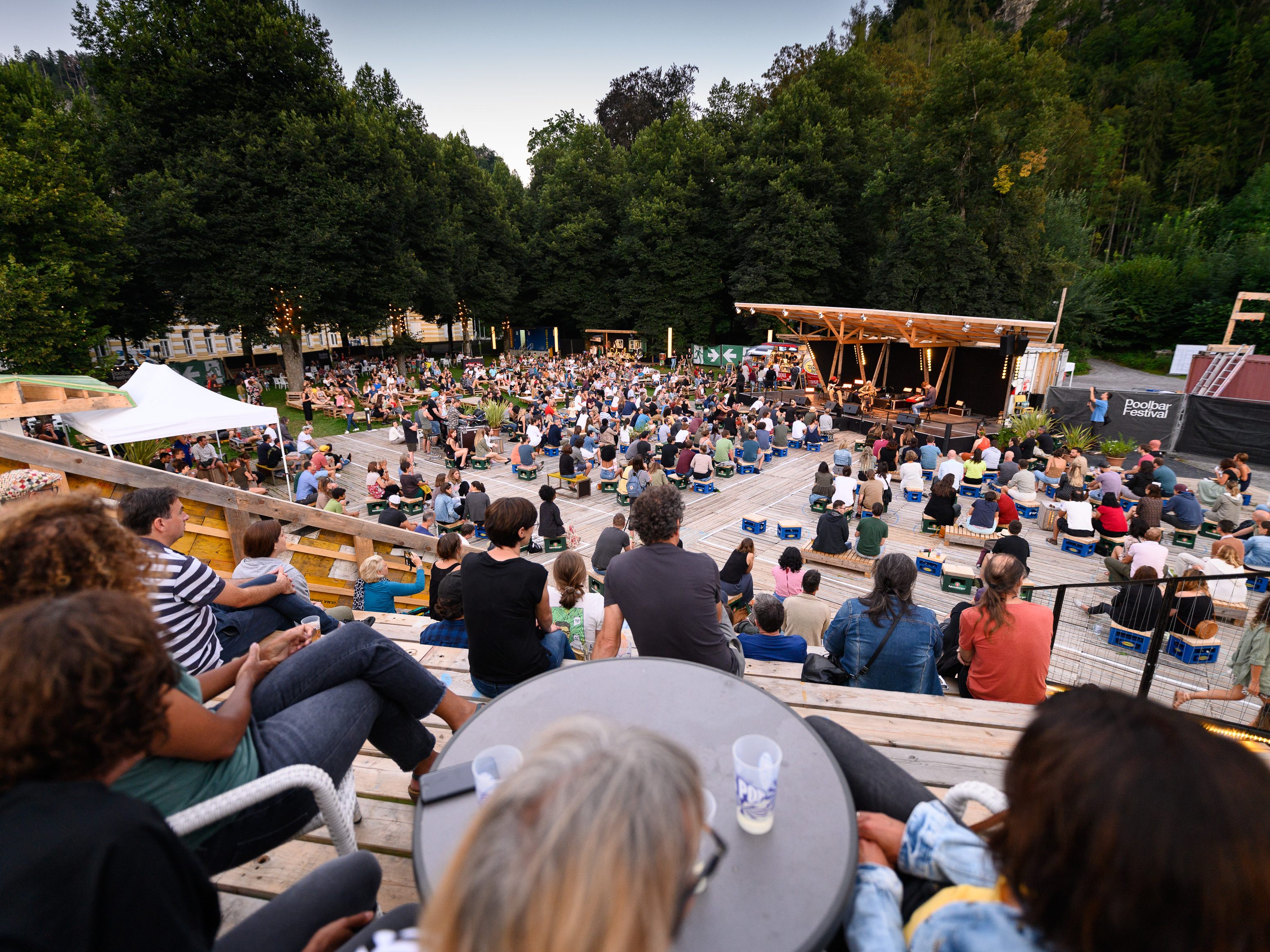 Viele neue Veranstaltungen kurz vor dem Start des 28. Poolbar Festivals Viele neue Veranstaltungen kurz vor dem Start des 28. Poolbar Festivals