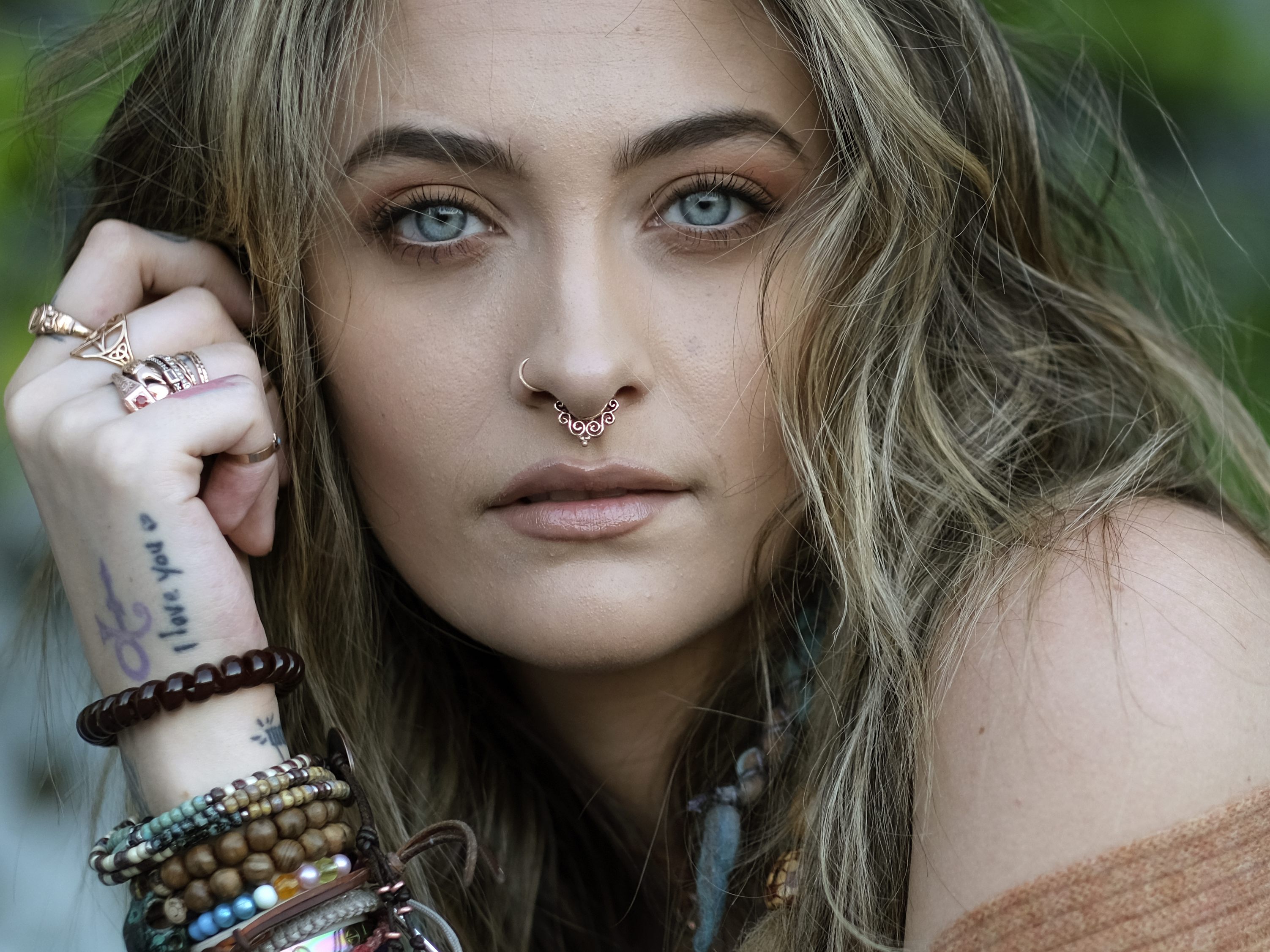 Paris Jackson, Michael Jacksons Tochter, leidet unter einer Angststörung.