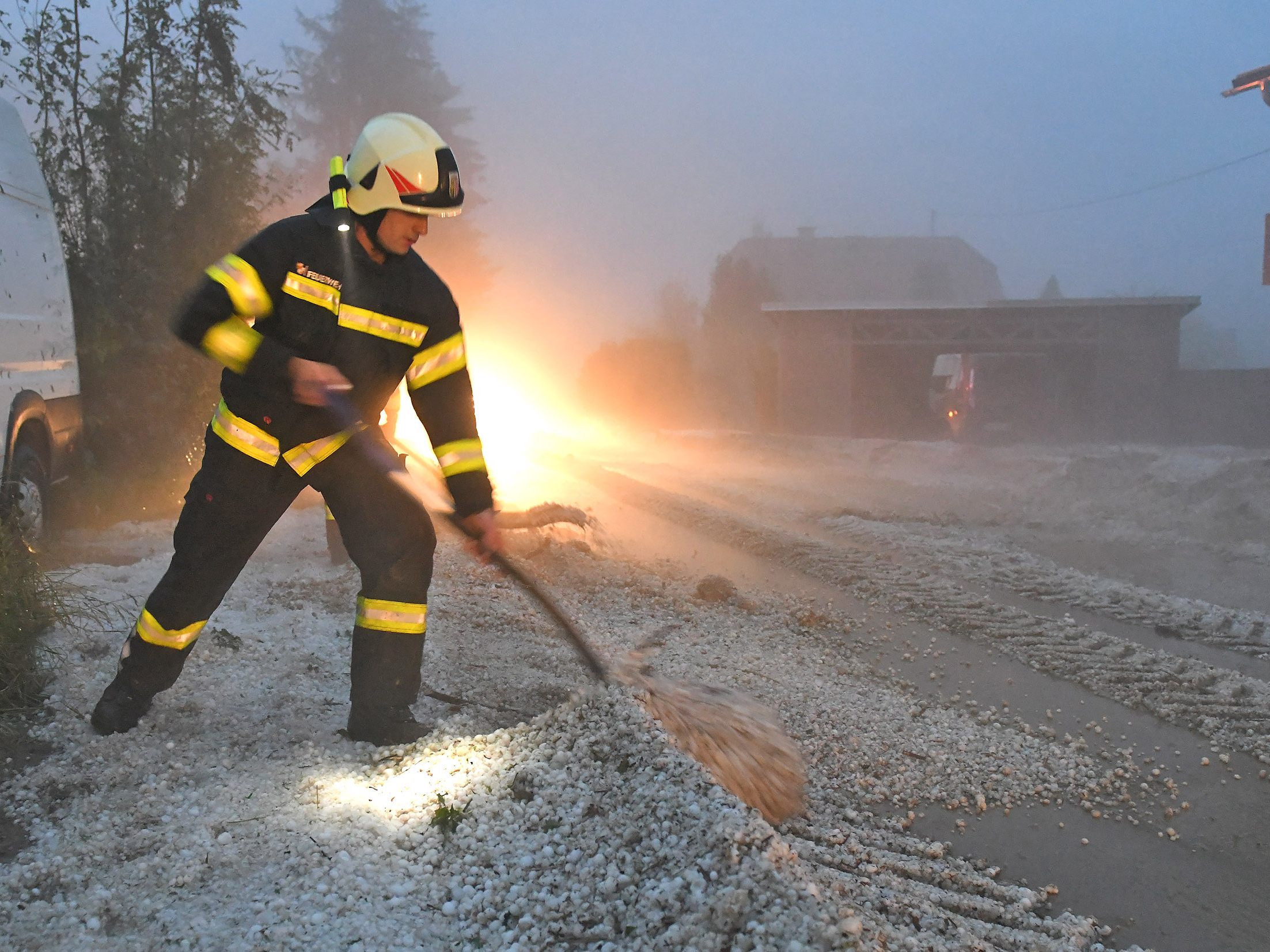 Schwere Hagelunwetter in Salzburg und Oberösterreich.
