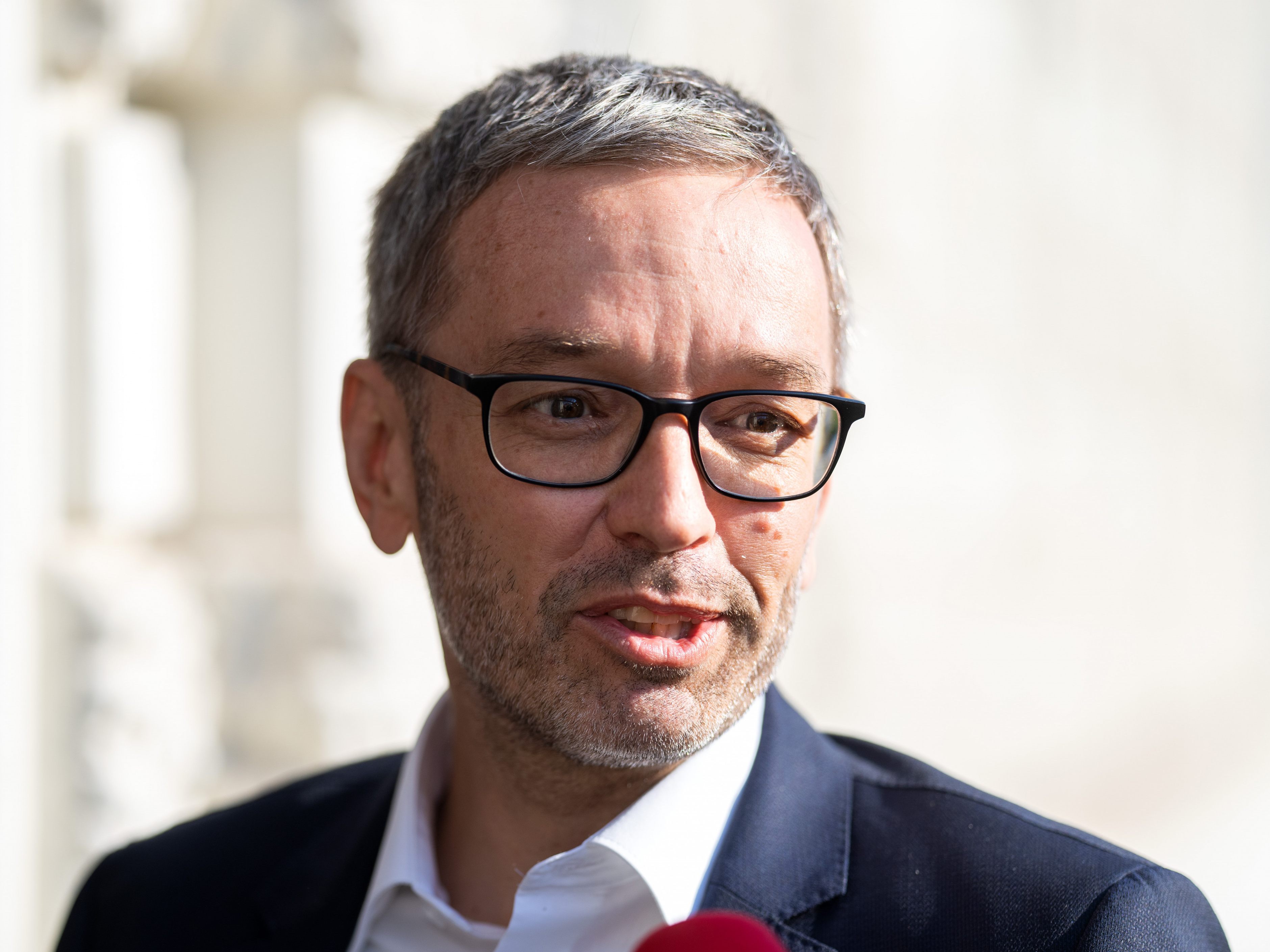 Der designierte FPÖ-Chef Herbert Kickl betonte, dass sich am Umgang der FPÖ mit den Identitären nichts ändern werde Der designierte FPÖ-Chef Herbert Kickl betonte, dass sich am Umgang der FPÖ mit den Identitären nichts ändern werde