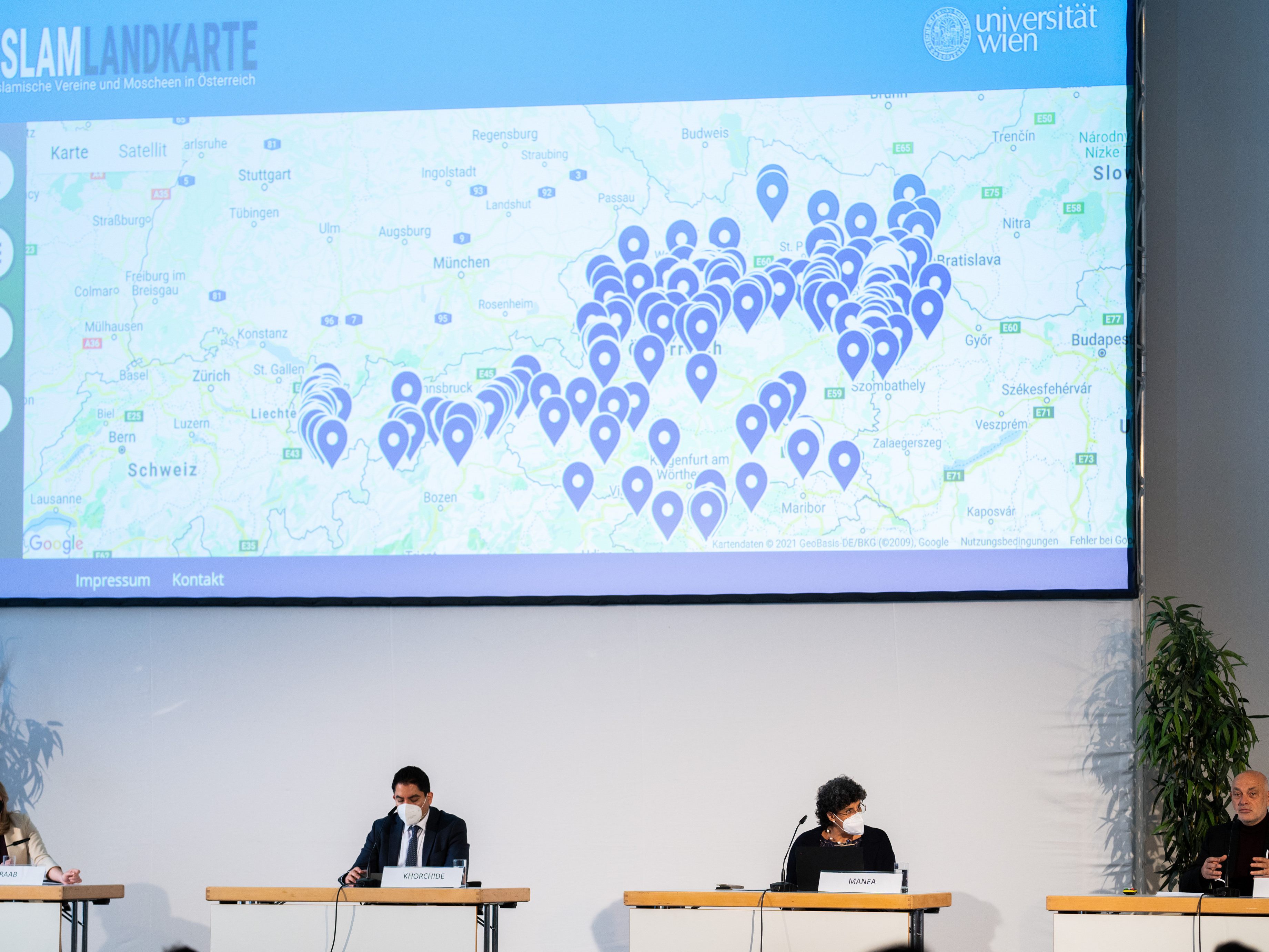 Islam-Landkarte: Diskussion über Registrierung. Islam-Landkarte: Diskussion über Registrierung.