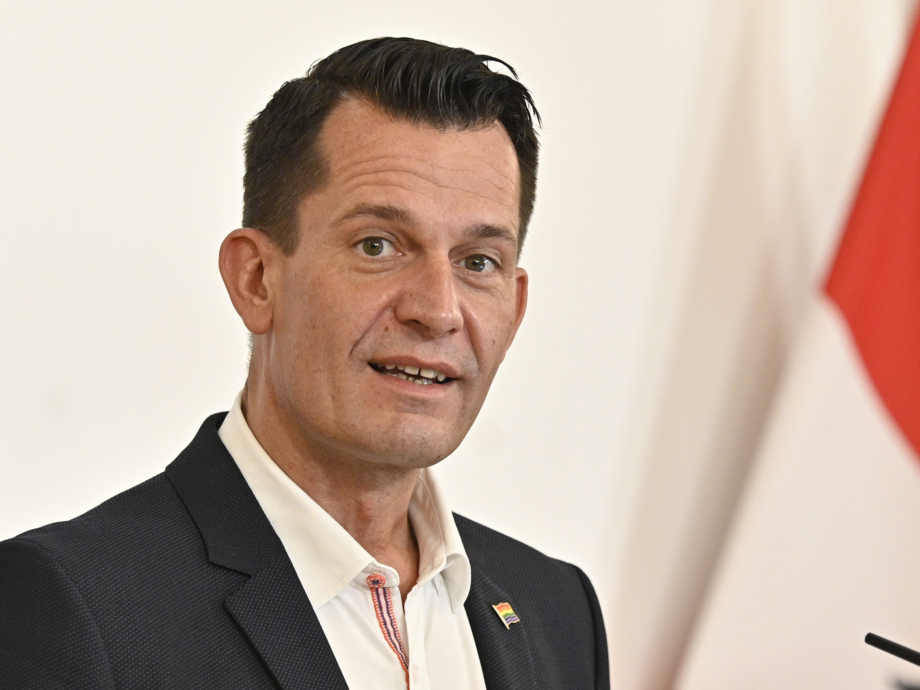 Mückstein will die Gesundheitsförderung aus der Mauerblümchen-Ecke holen. Mückstein will die Gesundheitsförderung aus der Mauerblümchen-Ecke holen.
