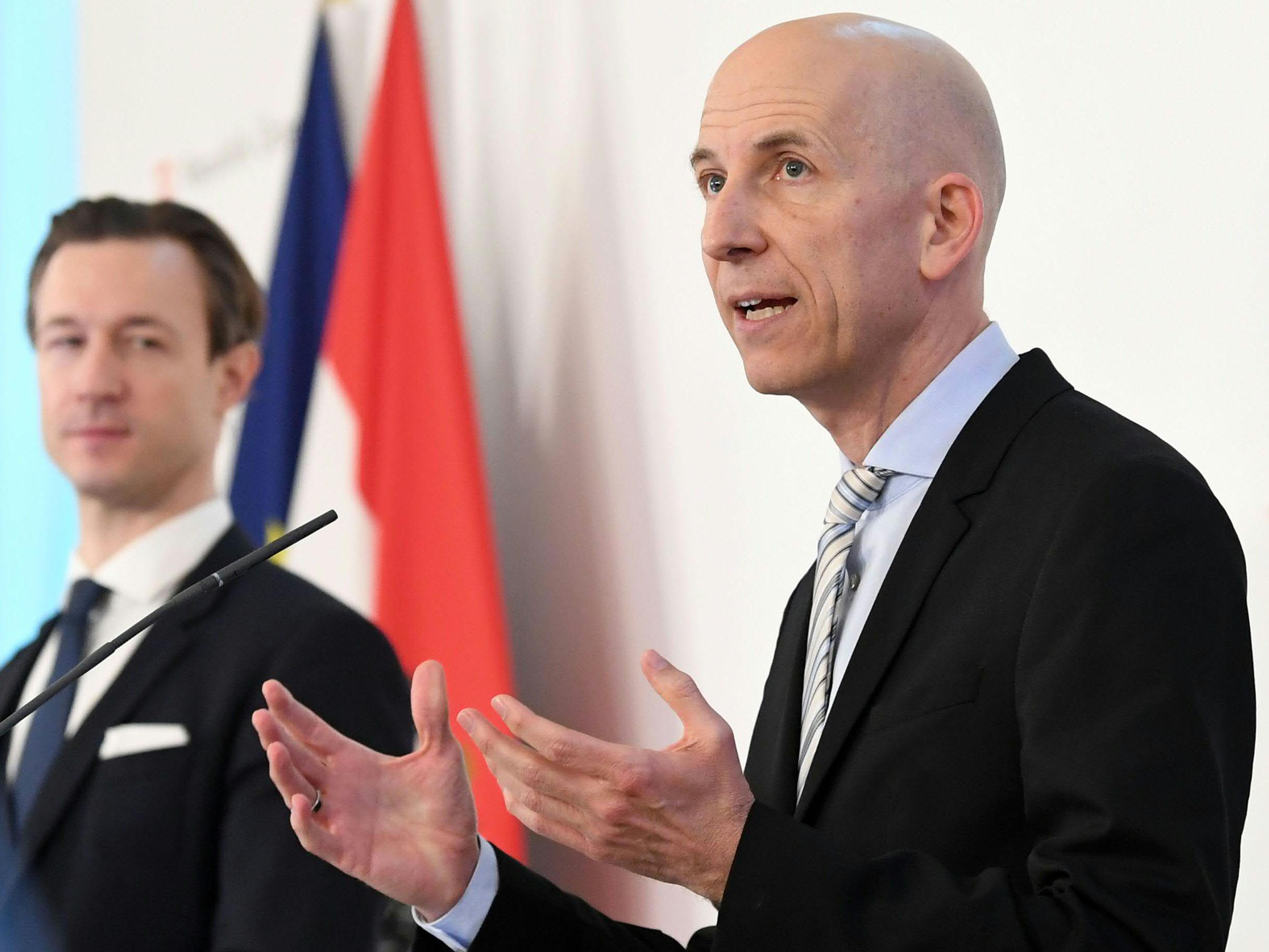 Pressekonferenz ab 11 Uhr im Livestream. Pressekonferenz ab 11 Uhr im Livestream.