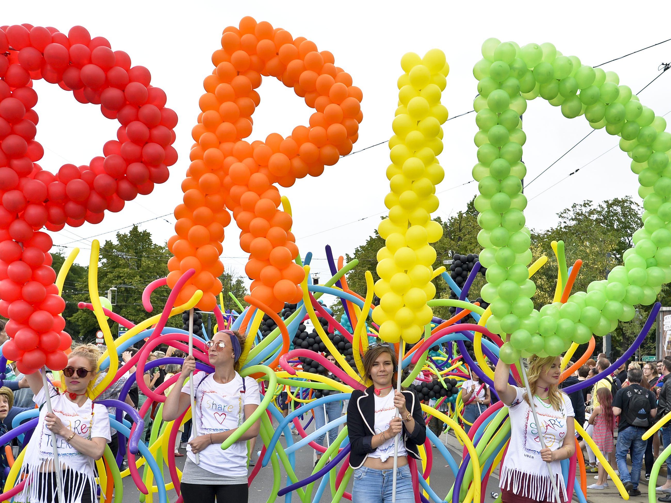 Die Regenbogenparade umrundet am Samstag zum 25. Mal den Ring.