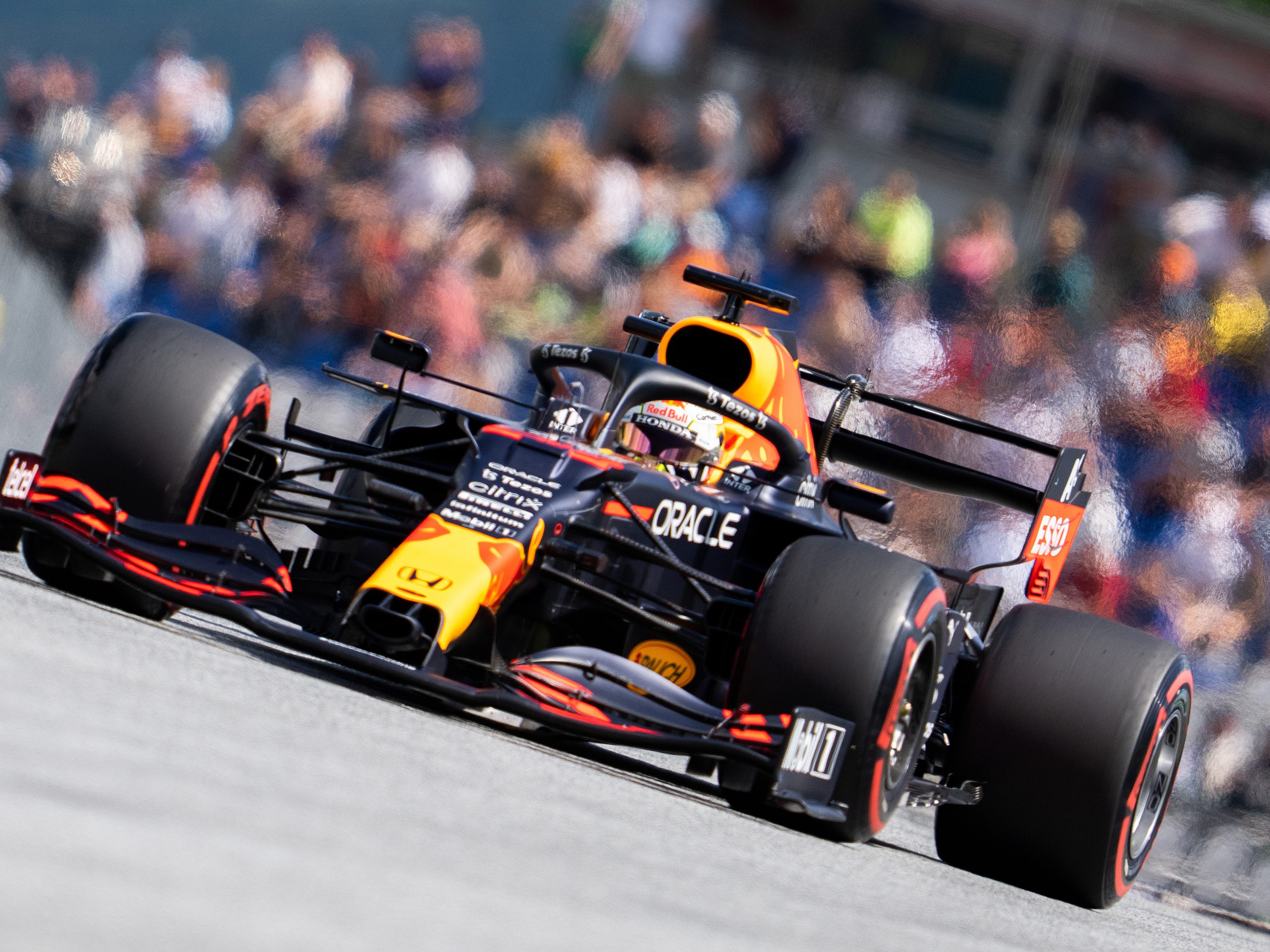 Max Verstappen startet von der Pole Position Max Verstappen startet von der Pole Position