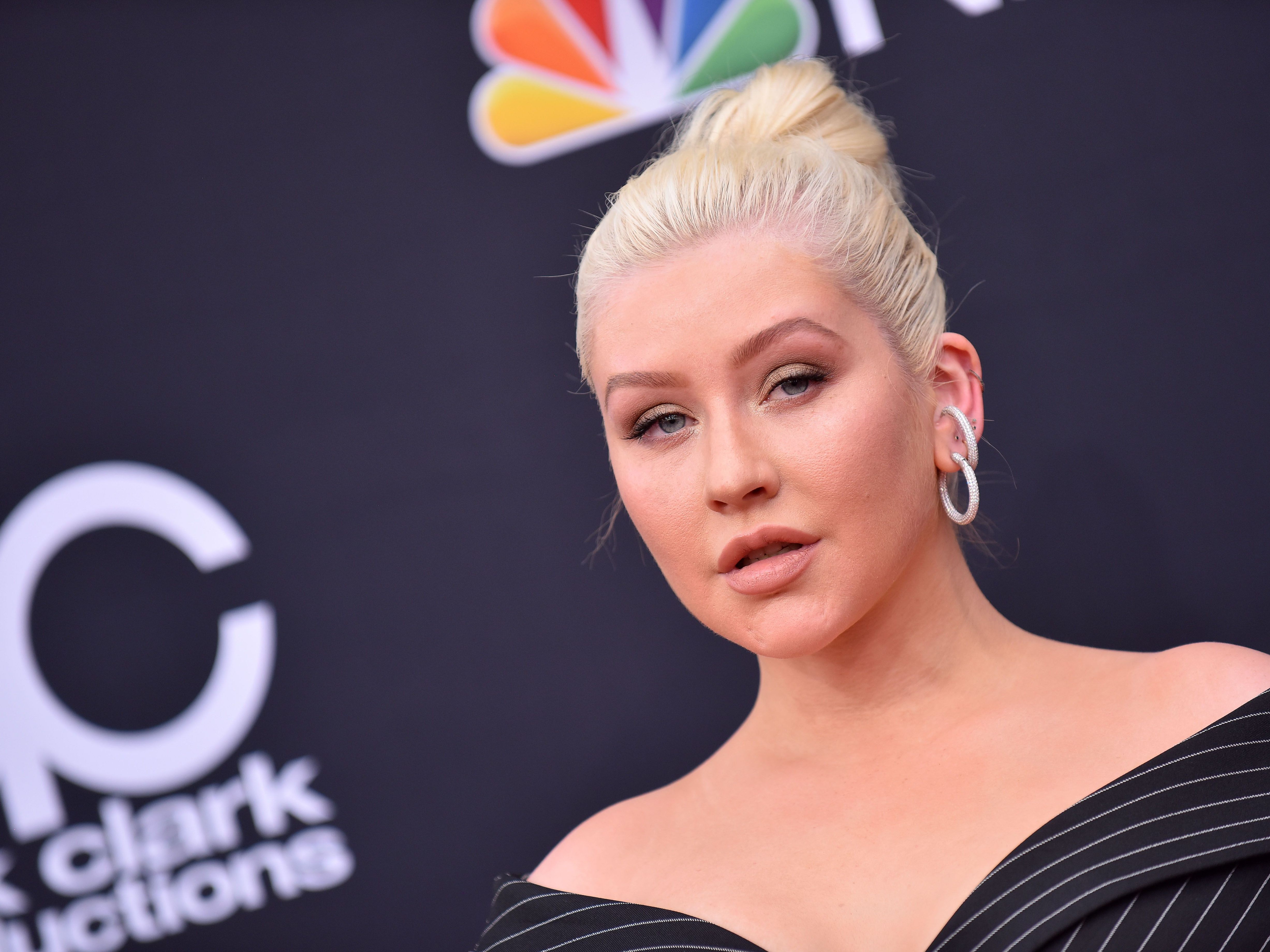 Auch Christina Aguilera hat sich für Britney Spears ausgesprochen. Auch Christina Aguilera hat sich für Britney Spears ausgesprochen.