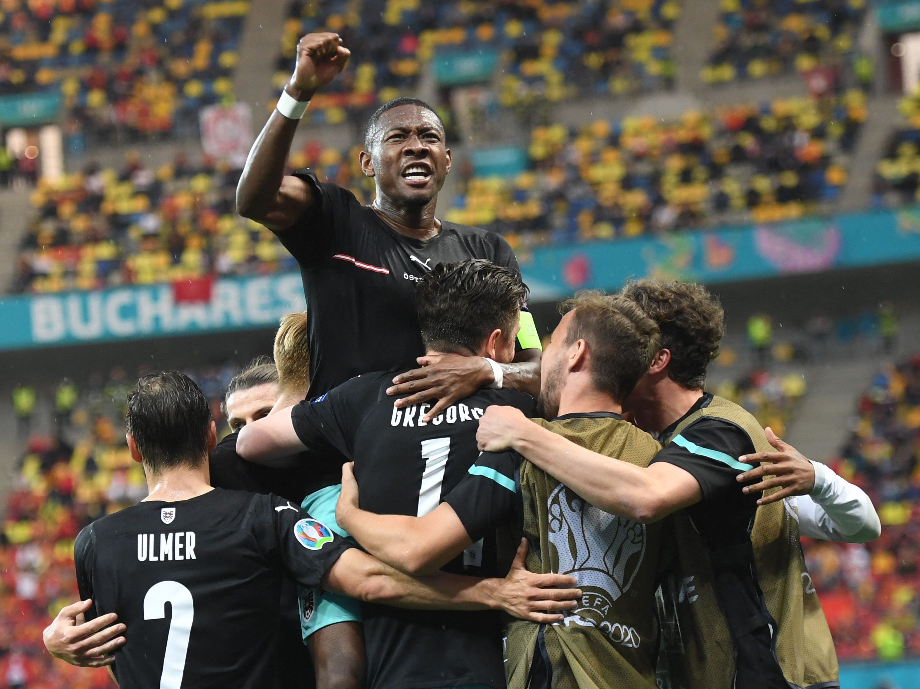 Alaba und Co. jubelten über einen wichtigen Sieg zum EM-Auftakt. Alaba und Co. jubelten über einen wichtigen Sieg zum EM-Auftakt.