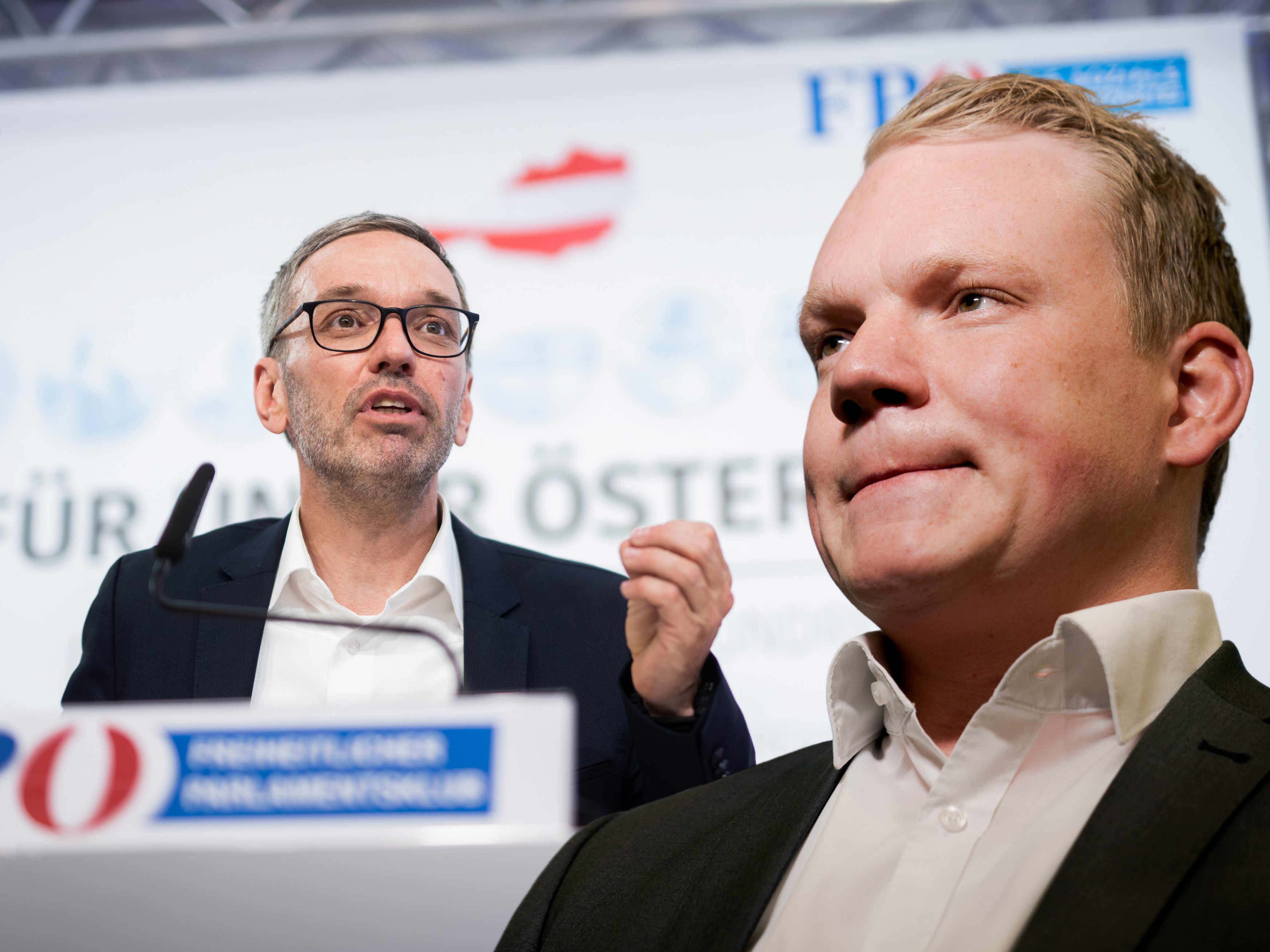 Die Landespartei werde ihren "sehr eigenständigen Weg" konsequent weitergehen, so Bitschi. Die Landespartei werde ihren "sehr eigenständigen Weg" konsequent weitergehen, so Bitschi.