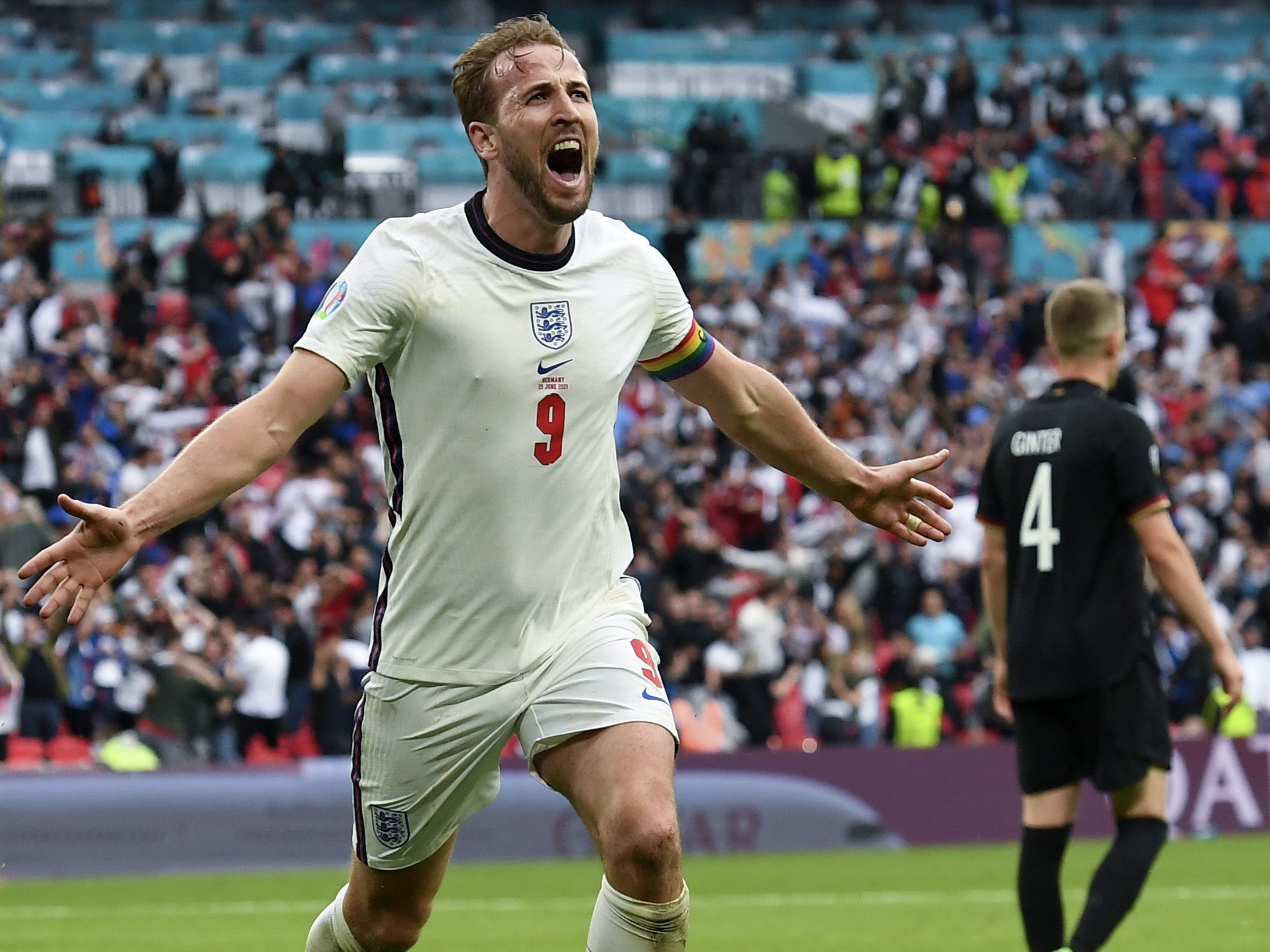 Harry Kane sorgt mit dem 2:0 für die Entscheidung Harry Kane sorgt mit dem 2:0 für die Entscheidung