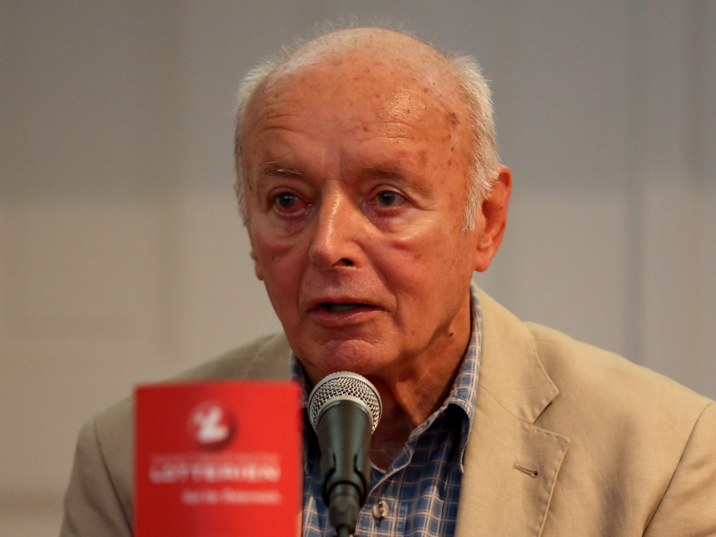 Peter Elstner ist am gestrigen Sonntag ertrunken. Peter Elstner ist am gestrigen Sonntag ertrunken.