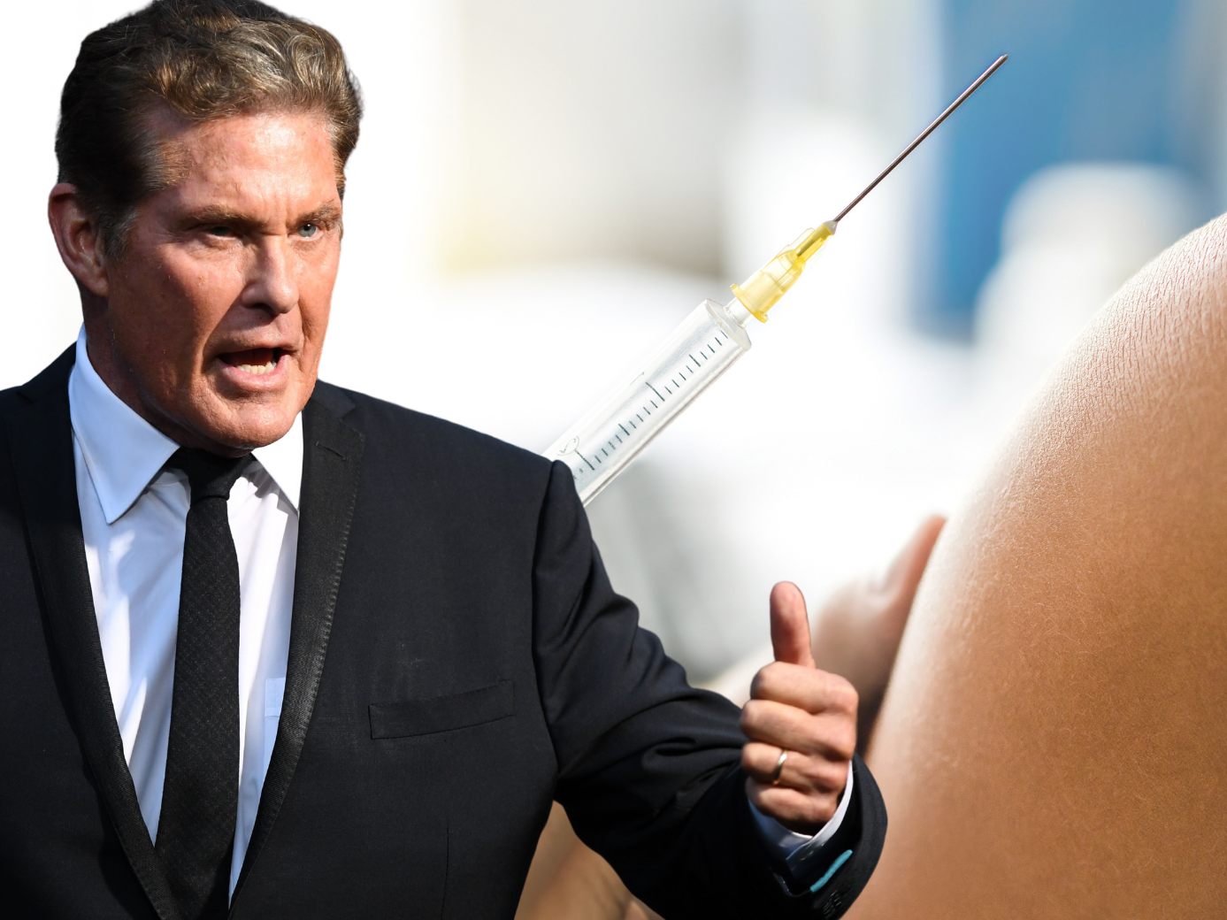 David Hasselhoff ist Teil der deutschen Impfkampagne.