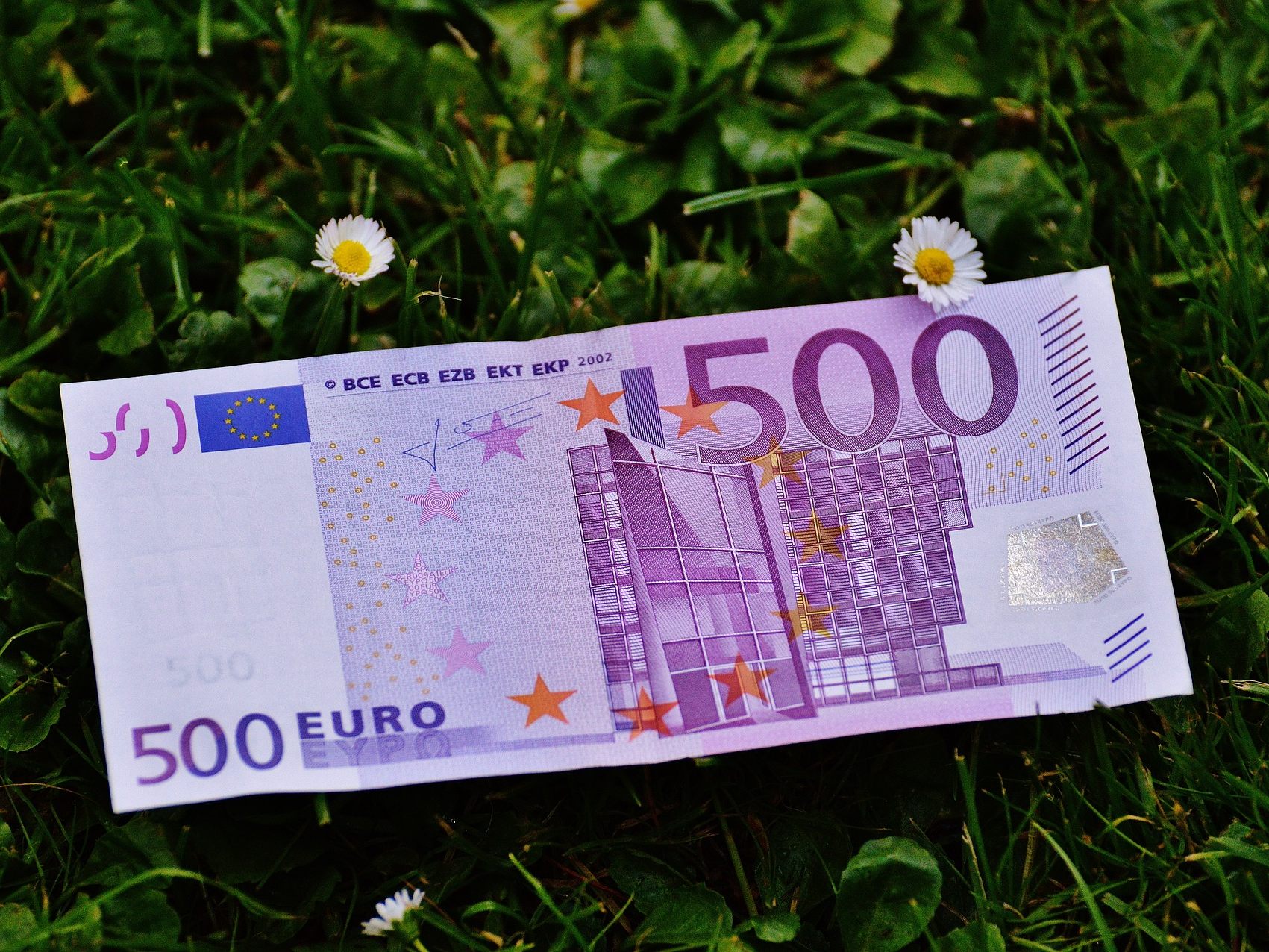 500 Euro soll der Coronabonus betragen. 500 Euro soll der Coronabonus betragen.
