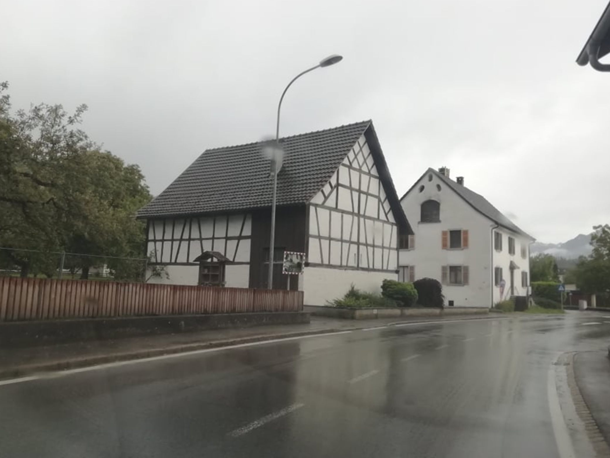 Die Sanierungsarbeiten am Röthner Pfarrhof laufen derzeit auf Hochtouren