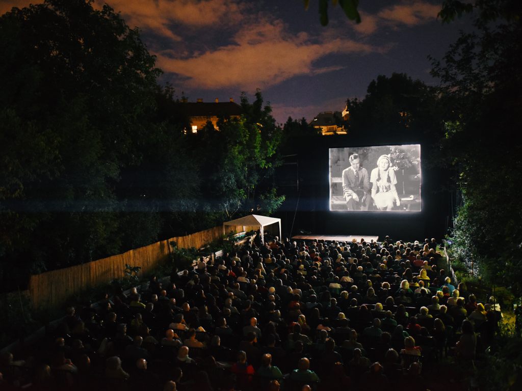 Kino wie noch nie 2021 Das FilmProgramm beim Sommerkino im Augarten Vienna Online