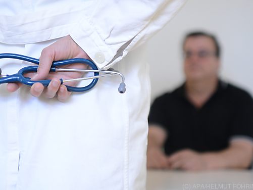 Auch Ärzte bieten kostenlose PCR-Tests an