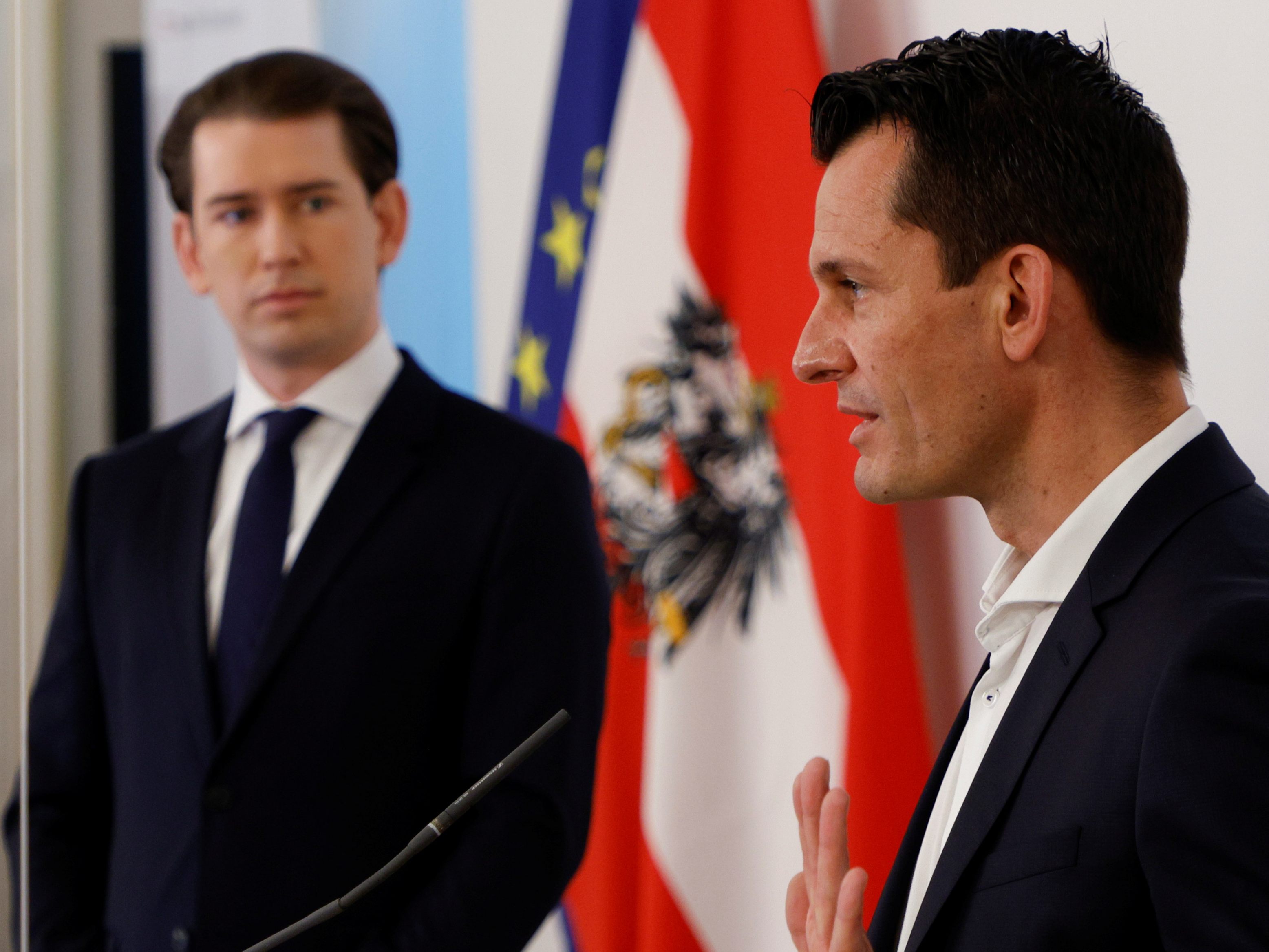 Die Corona-Task-Force berät über mögliche Maßnahmen. Die Corona-Task-Force berät über mögliche Maßnahmen.