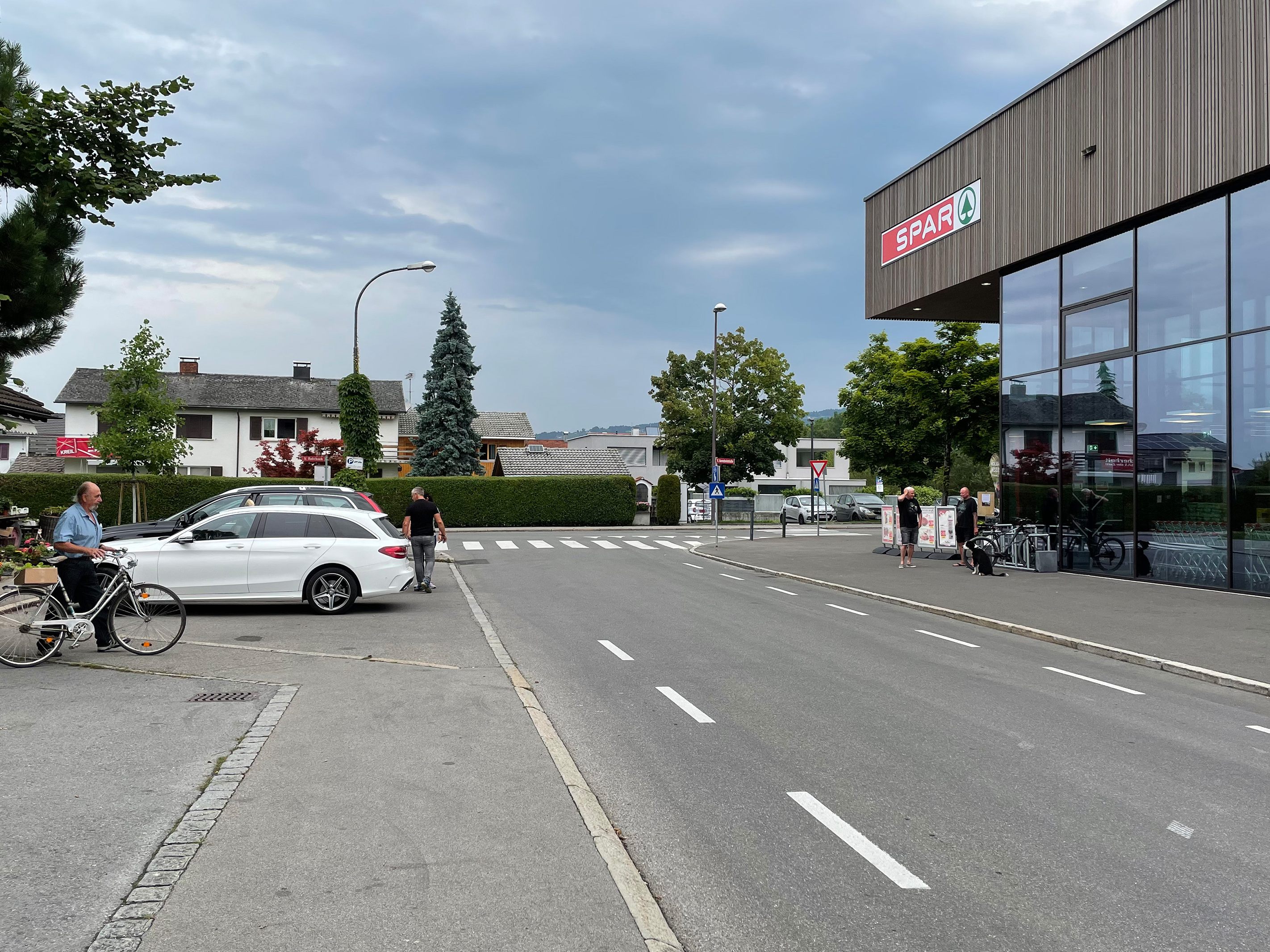 Dieser Kreuzungsbereich soll umgestaltet werden. Dieser Kreuzungsbereich soll umgestaltet werden.