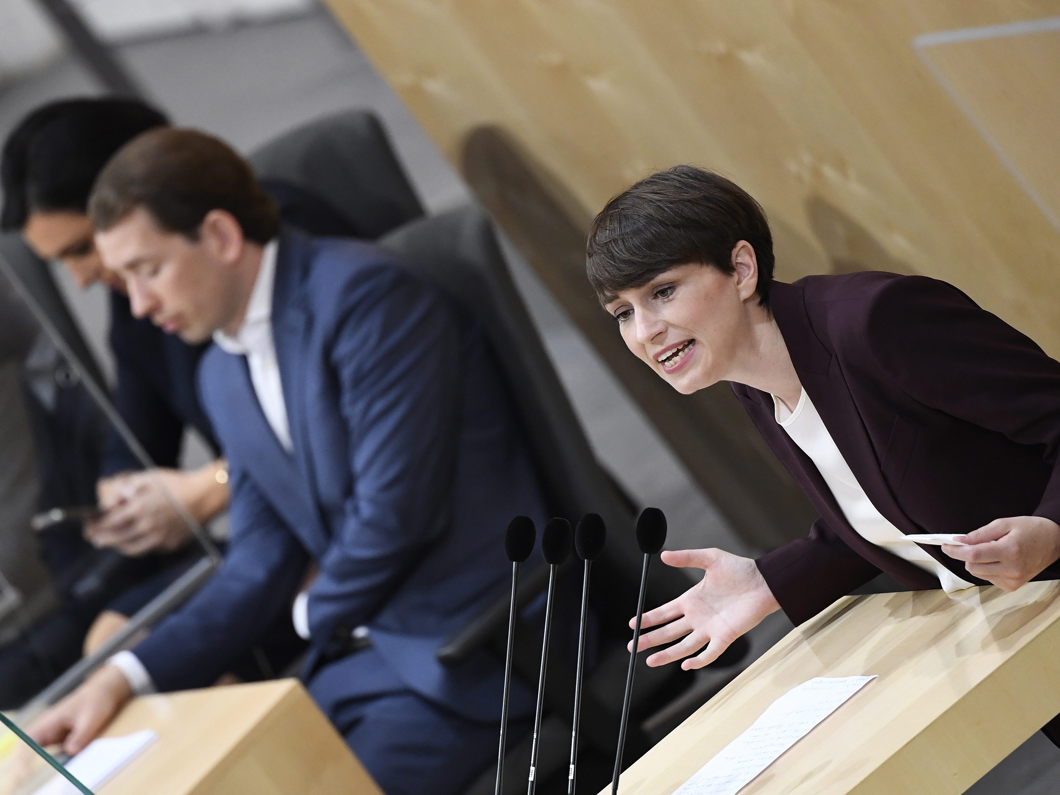 Maurer nannte die Aussagen von Kanzler Kurz "absurd". Maurer nannte die Aussagen von Kanzler Kurz "absurd".