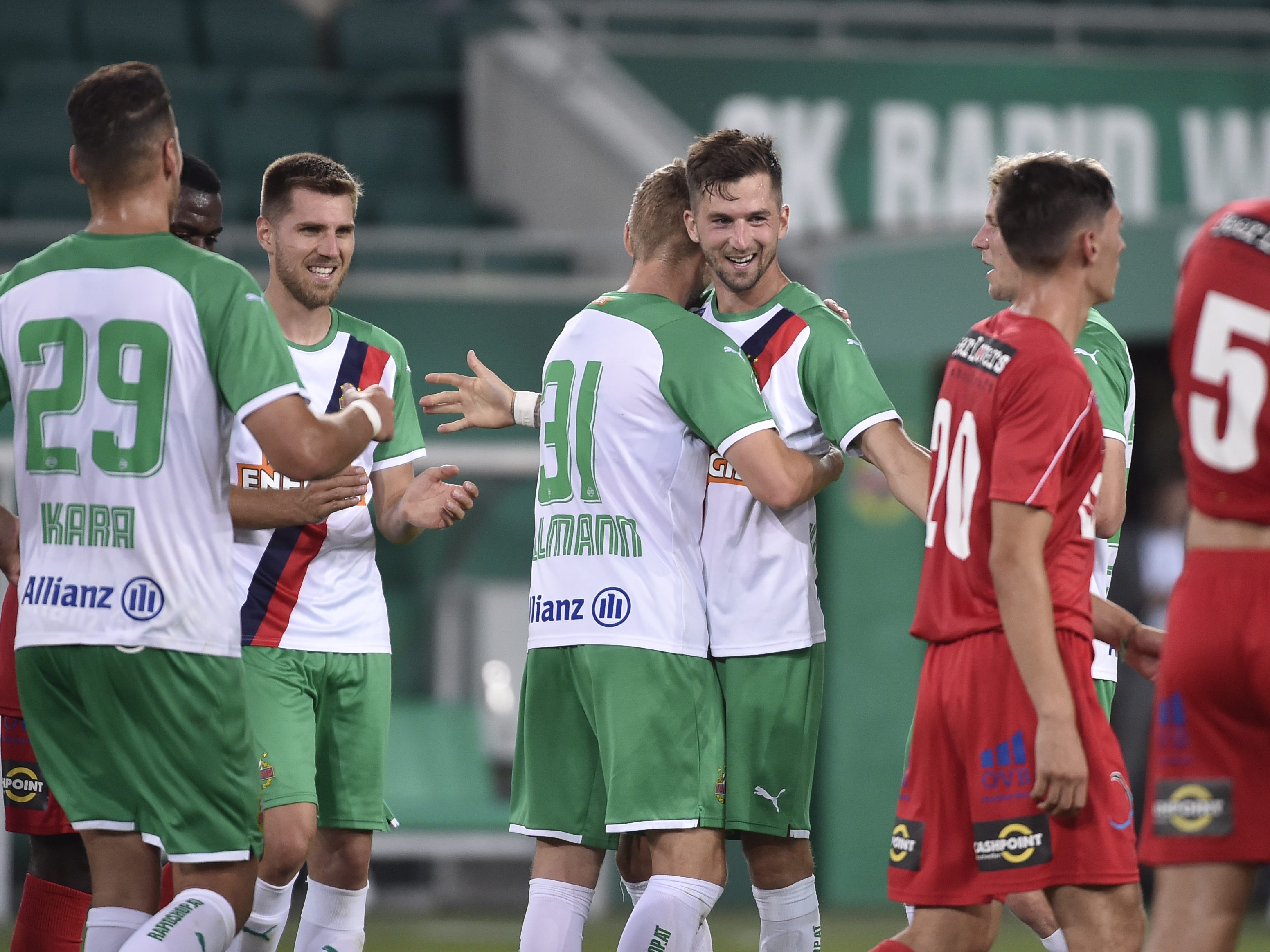ÖFB-Cup: Rapid Wien feierte 6:0-Sieg. ÖFB-Cup: Rapid Wien feierte 6:0-Sieg.