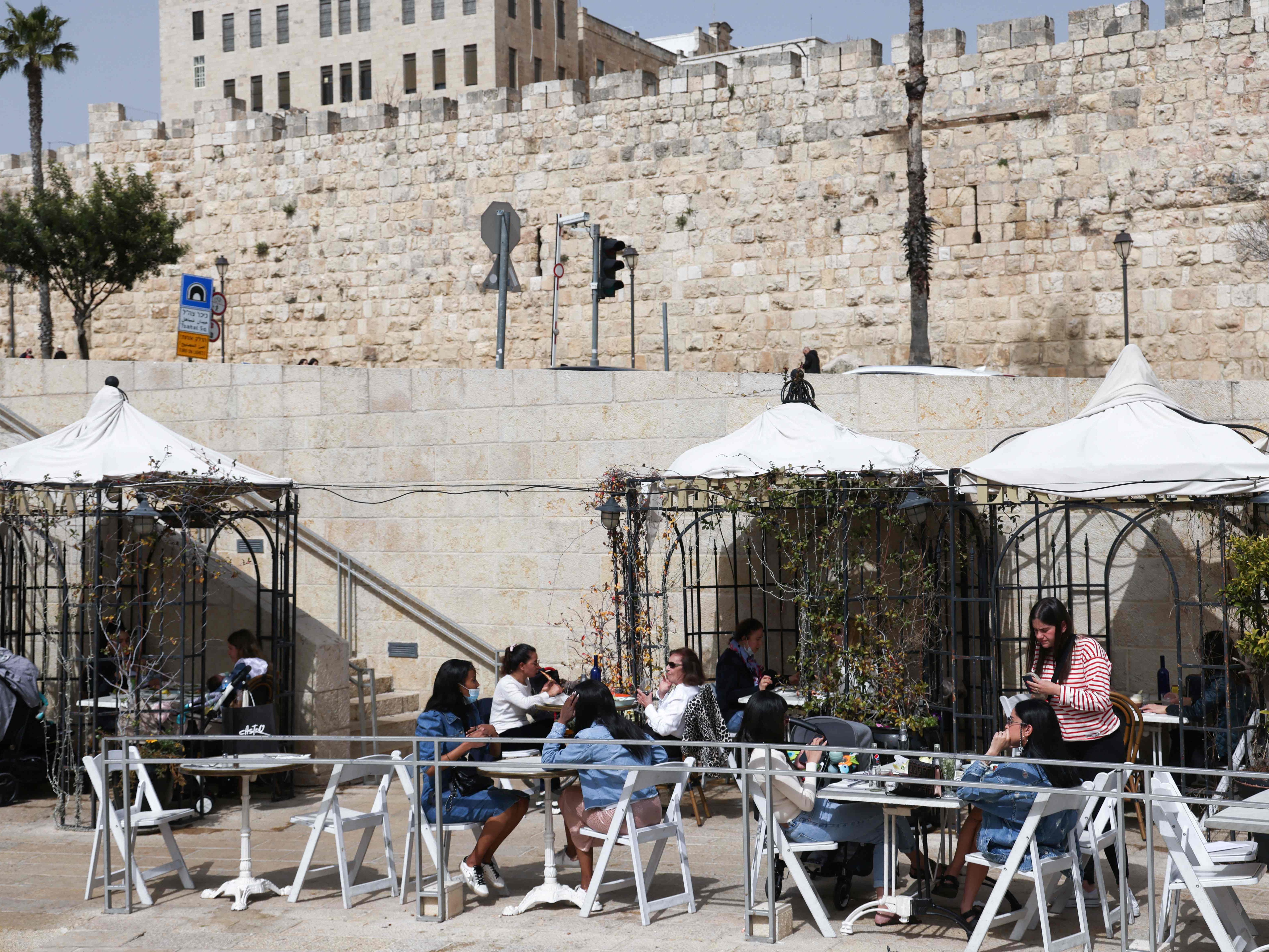 Israel will Grünen Pass wegen Neuanstiegs wieder einführen. Israel will Grünen Pass wegen Neuanstiegs wieder einführen.