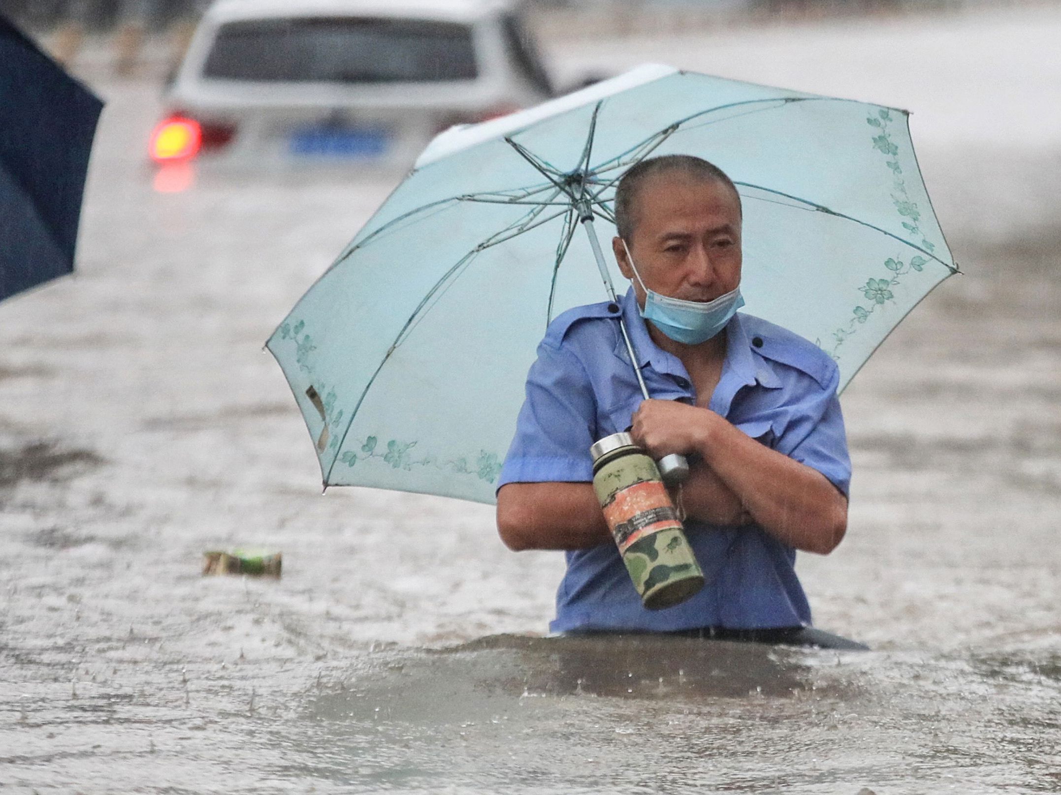 Ein Hochwasser in China forderte mindestens 16 Todesopfer. Ein Hochwasser in China forderte mindestens 16 Todesopfer.