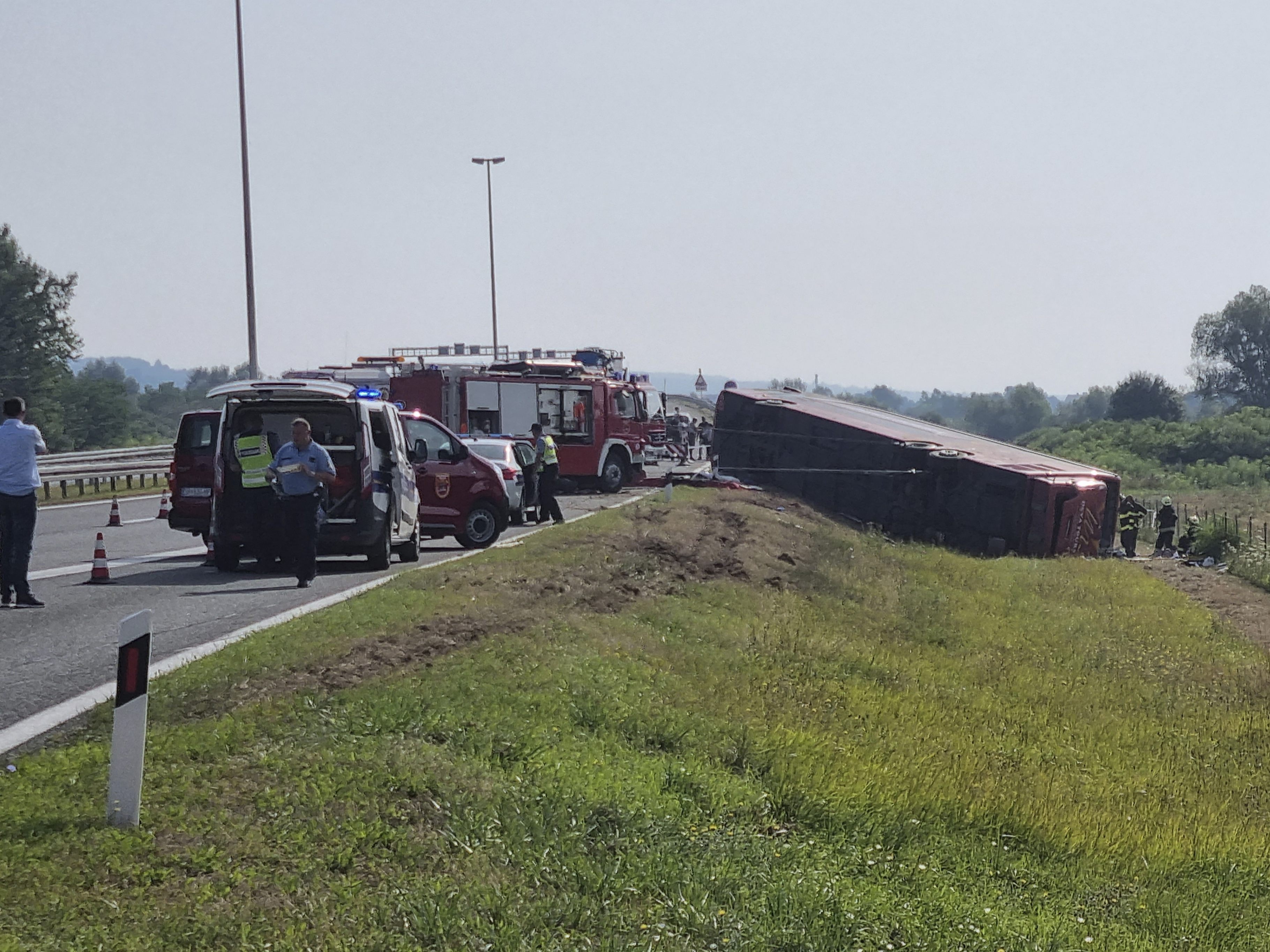 Busunfall in Kroatien: Fahrer dürfte eingeschlafen sein.
