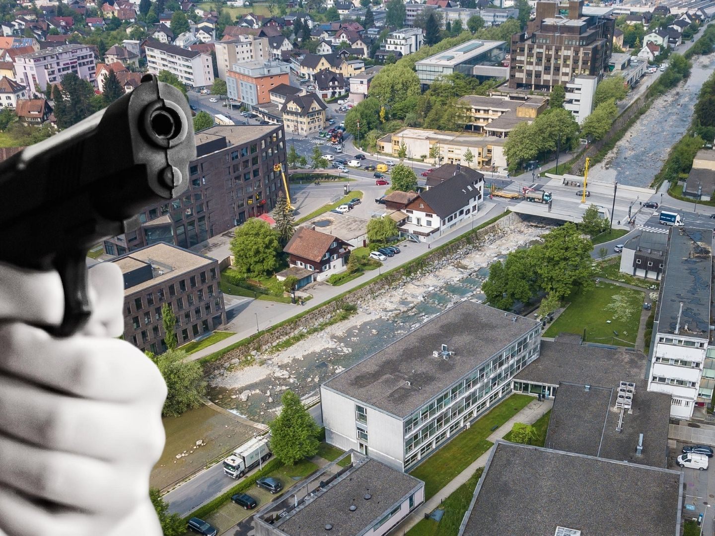 Drei Männer werden nach Schreckschüssen und Kokainkonsum angezeigt. Drei Männer werden nach Schreckschüssen und Kokainkonsum angezeigt.