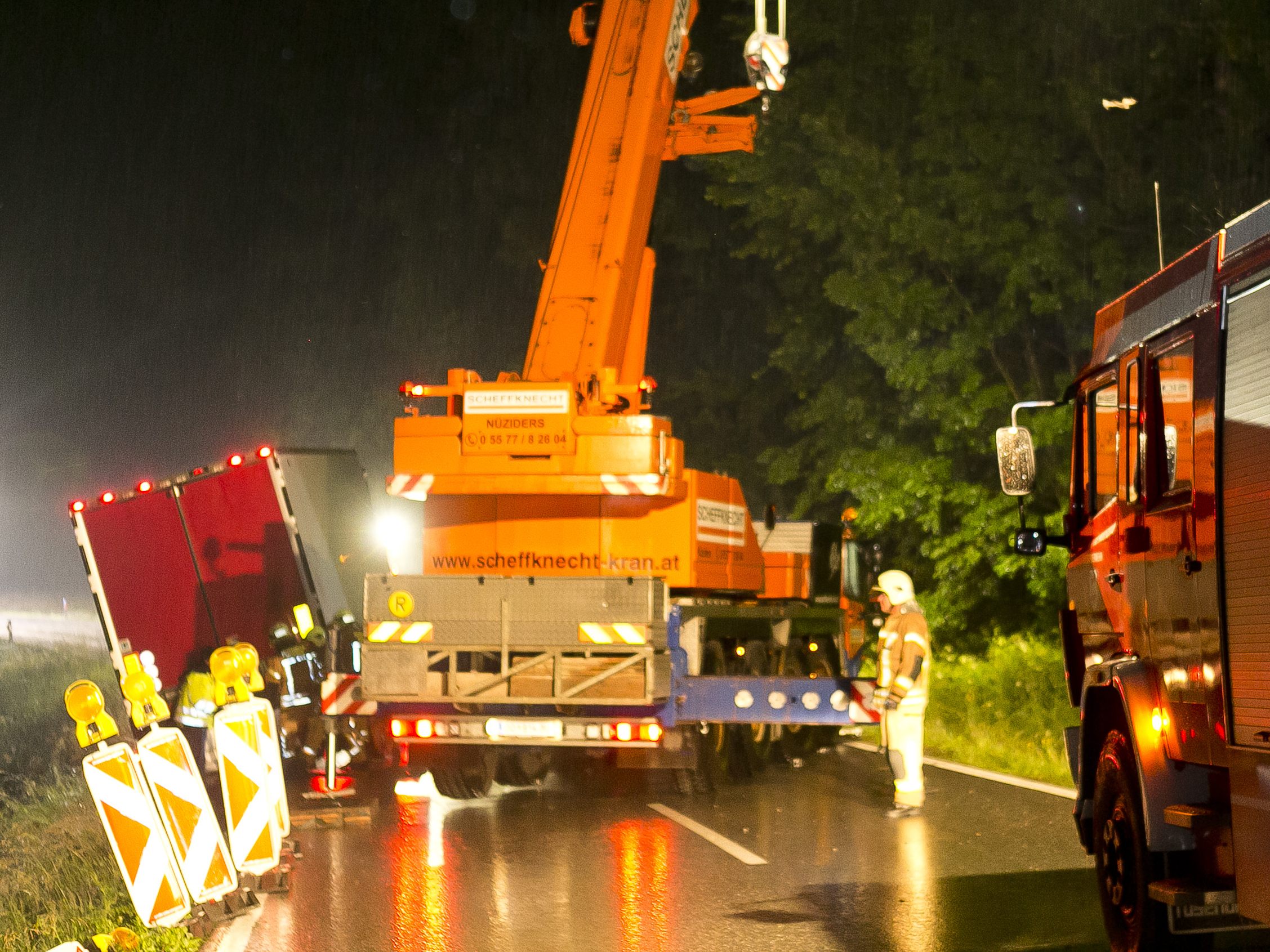 Ein alkoholisierter Lenker löste die erhebliche Verkehrsbeeinträchtigung aus. Ein alkoholisierter Lenker löste die erhebliche Verkehrsbeeinträchtigung aus.
